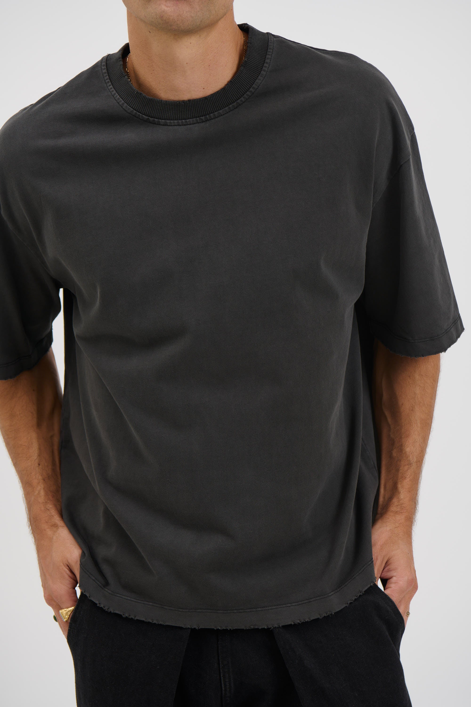 NTH Distress Crew Neck Tee Black