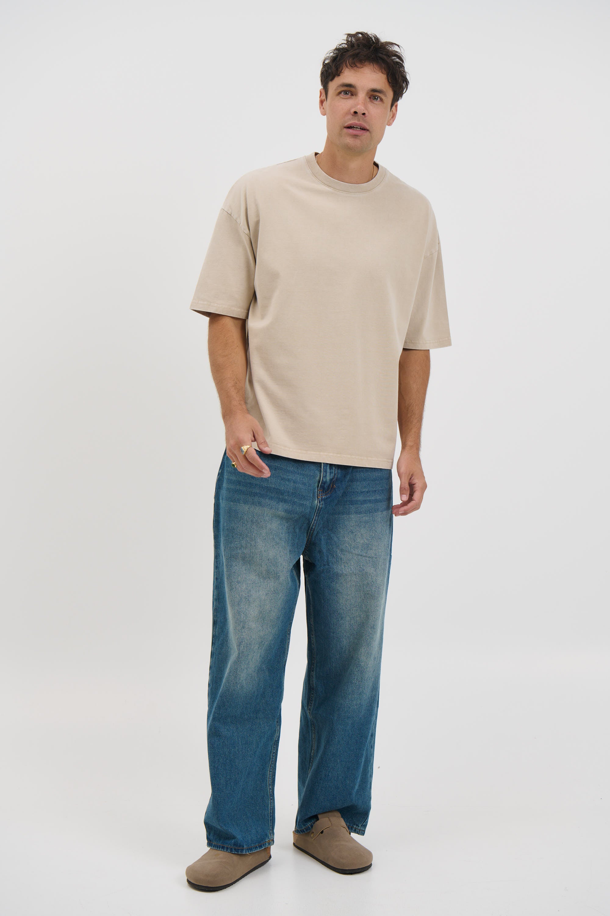 Relaxed Crew Tee Sand