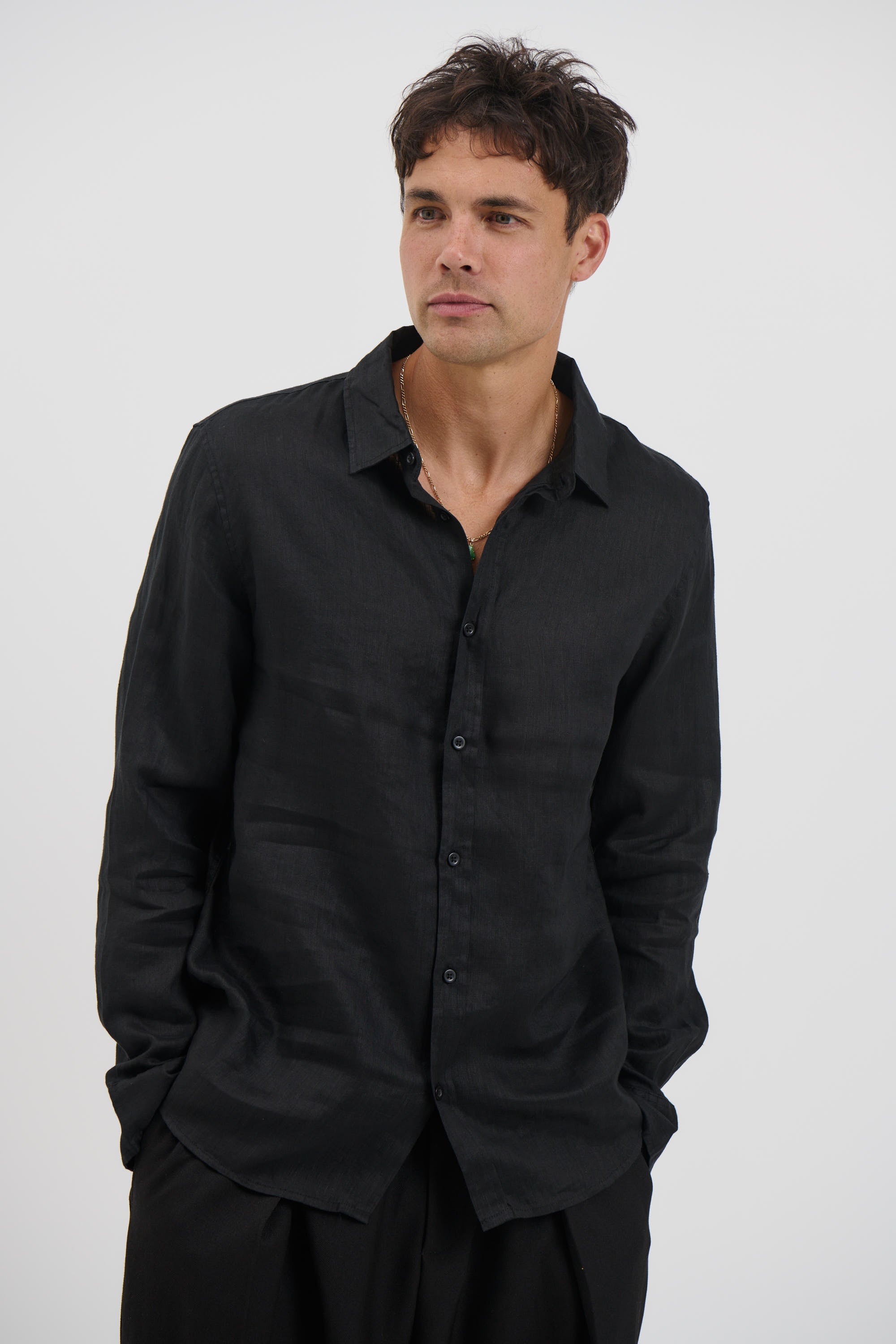 Luca Linen Shirt Black