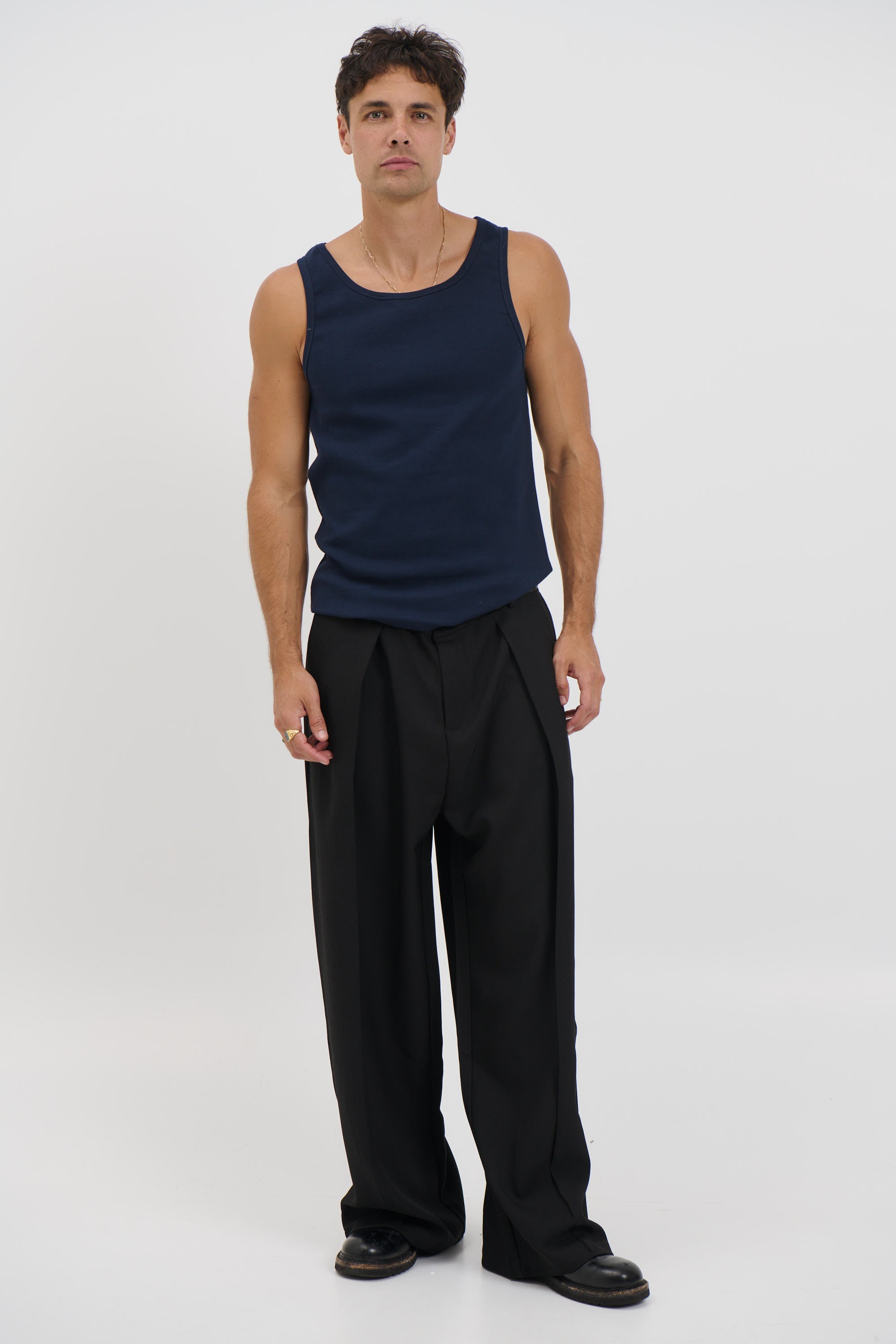 NTH Fitted Ribbed Tank Navy