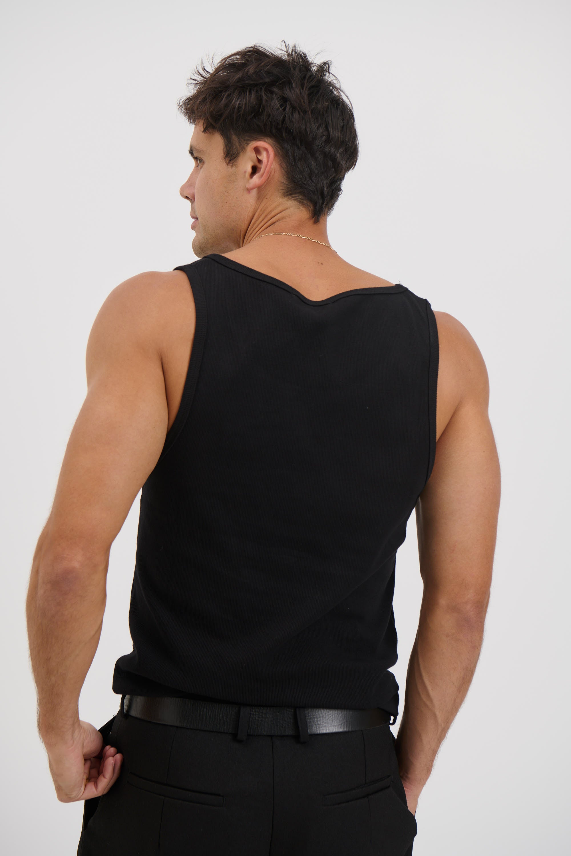 NTH Fitted Ribbed Tank Black