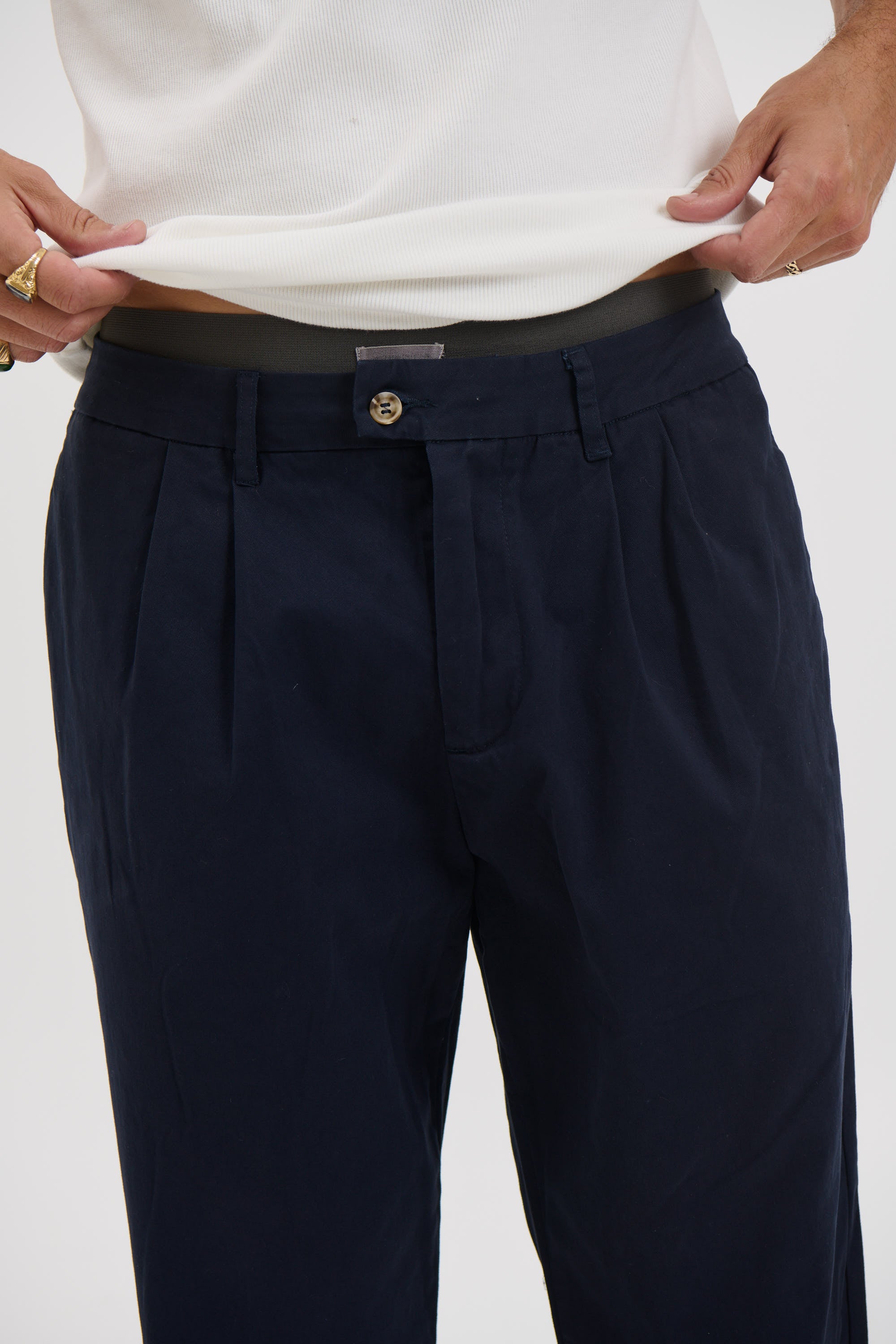 NTH Cropped Pleat Pant Navy