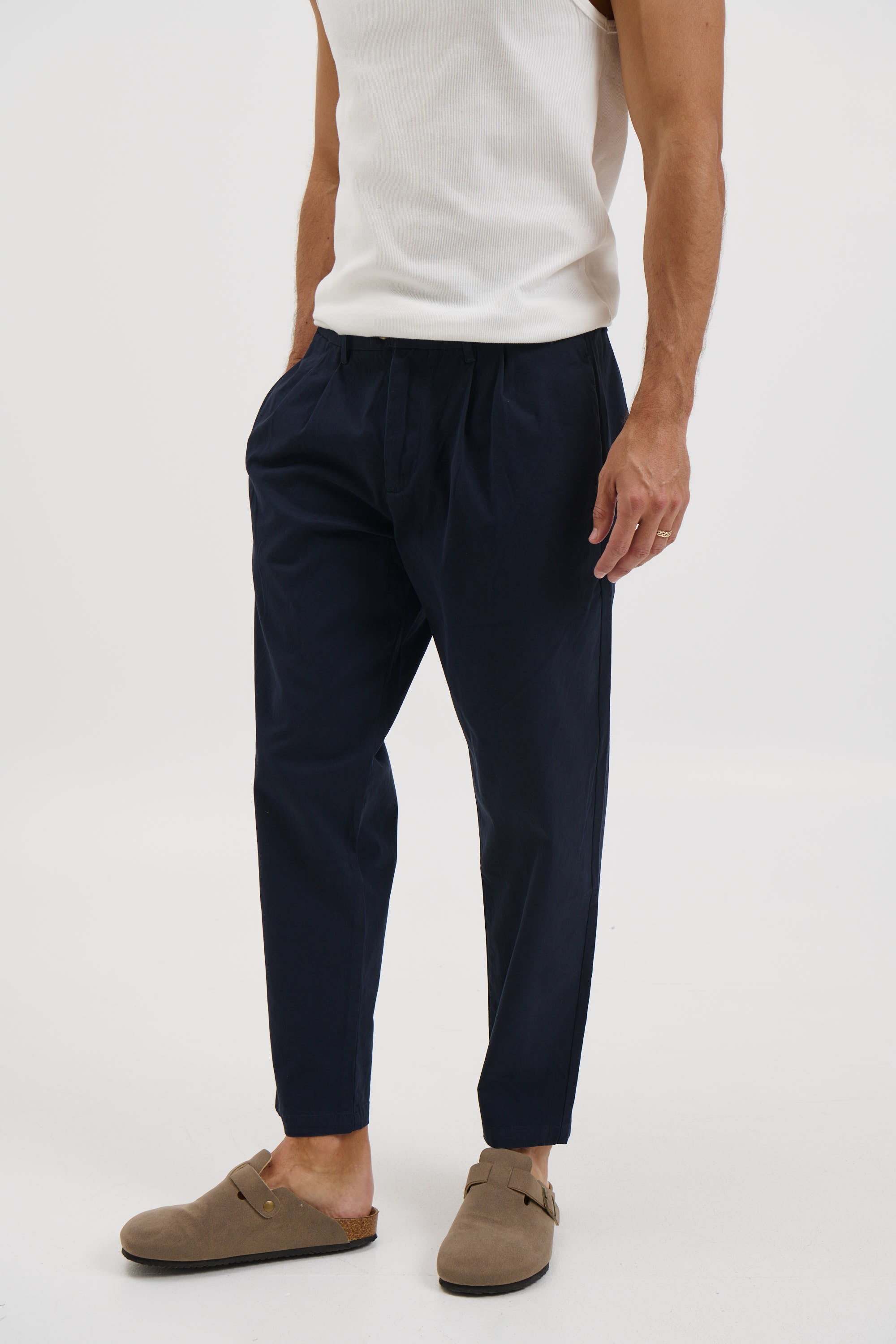 NTH Cropped Pleat Pant Navy