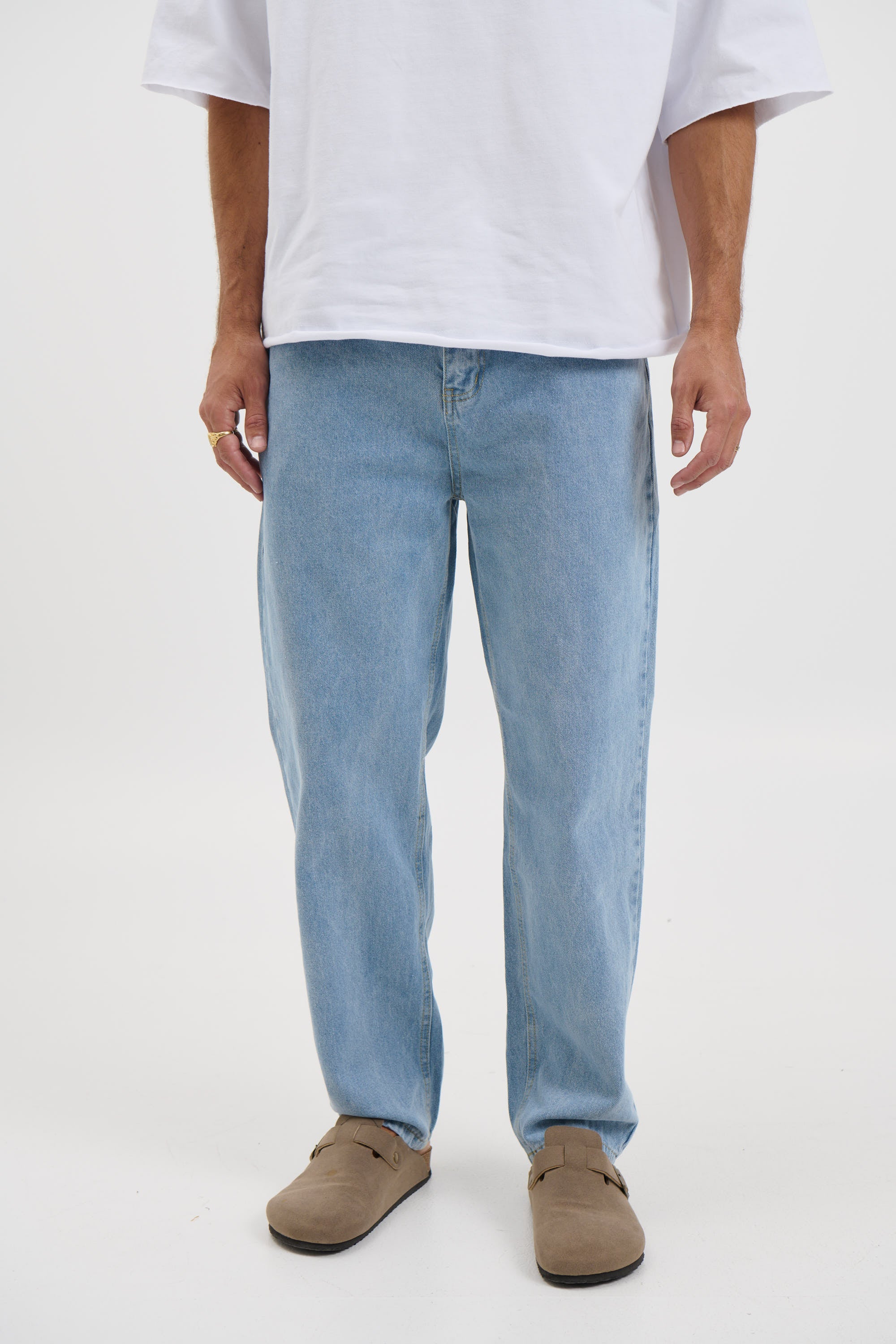 Linton Relaxed Denim Light