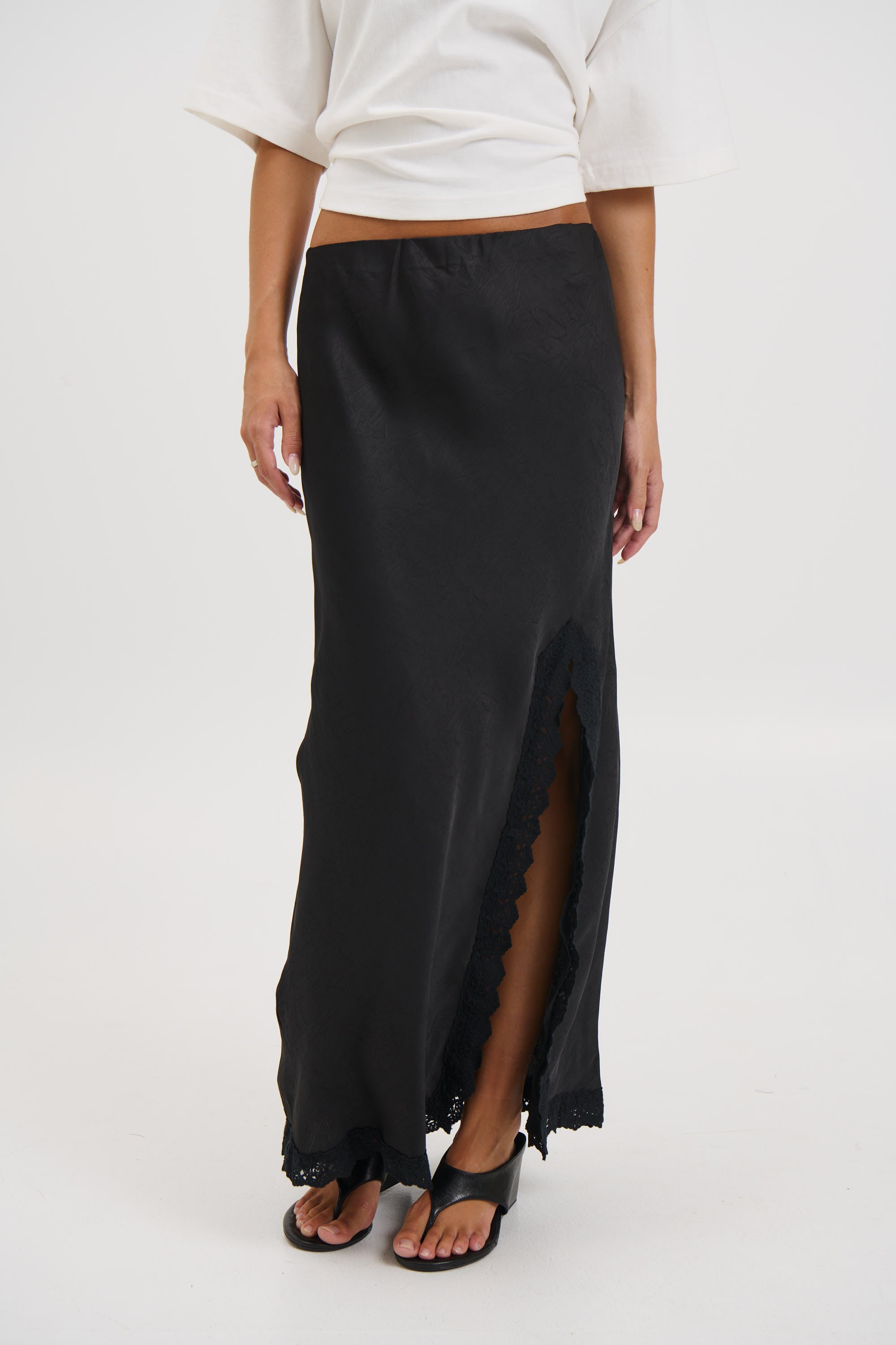 Chantily Skirt Black