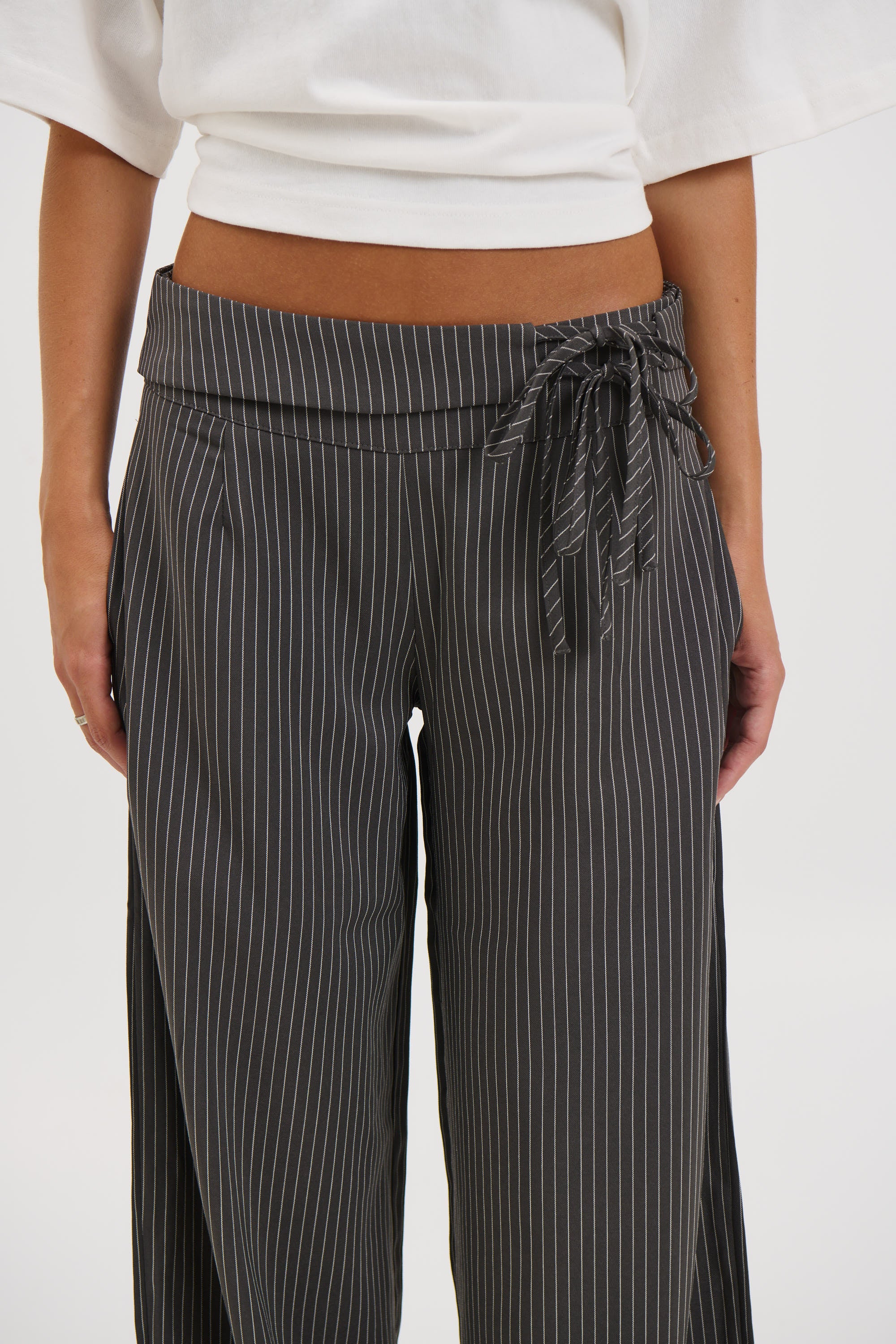 Maya Pant Dark Grey