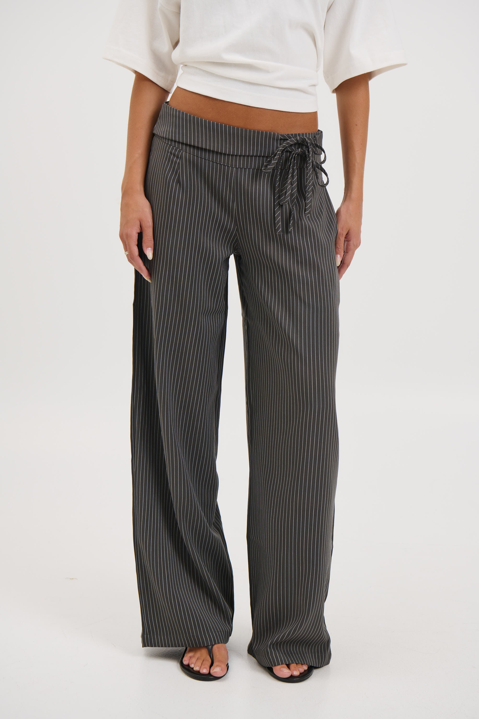 Maya Pant Dark Grey