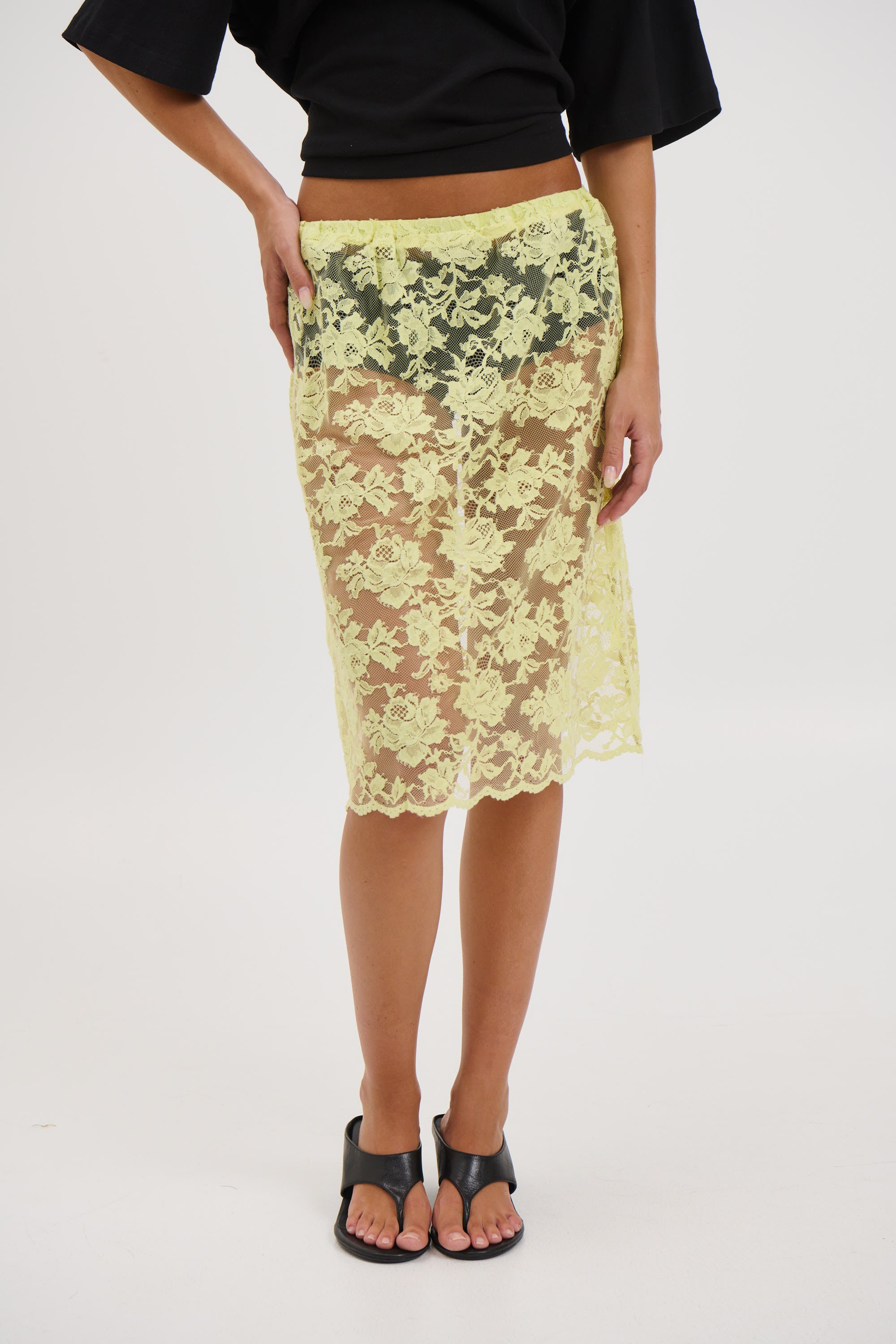 Envy Lace Mini Skirt Lemon