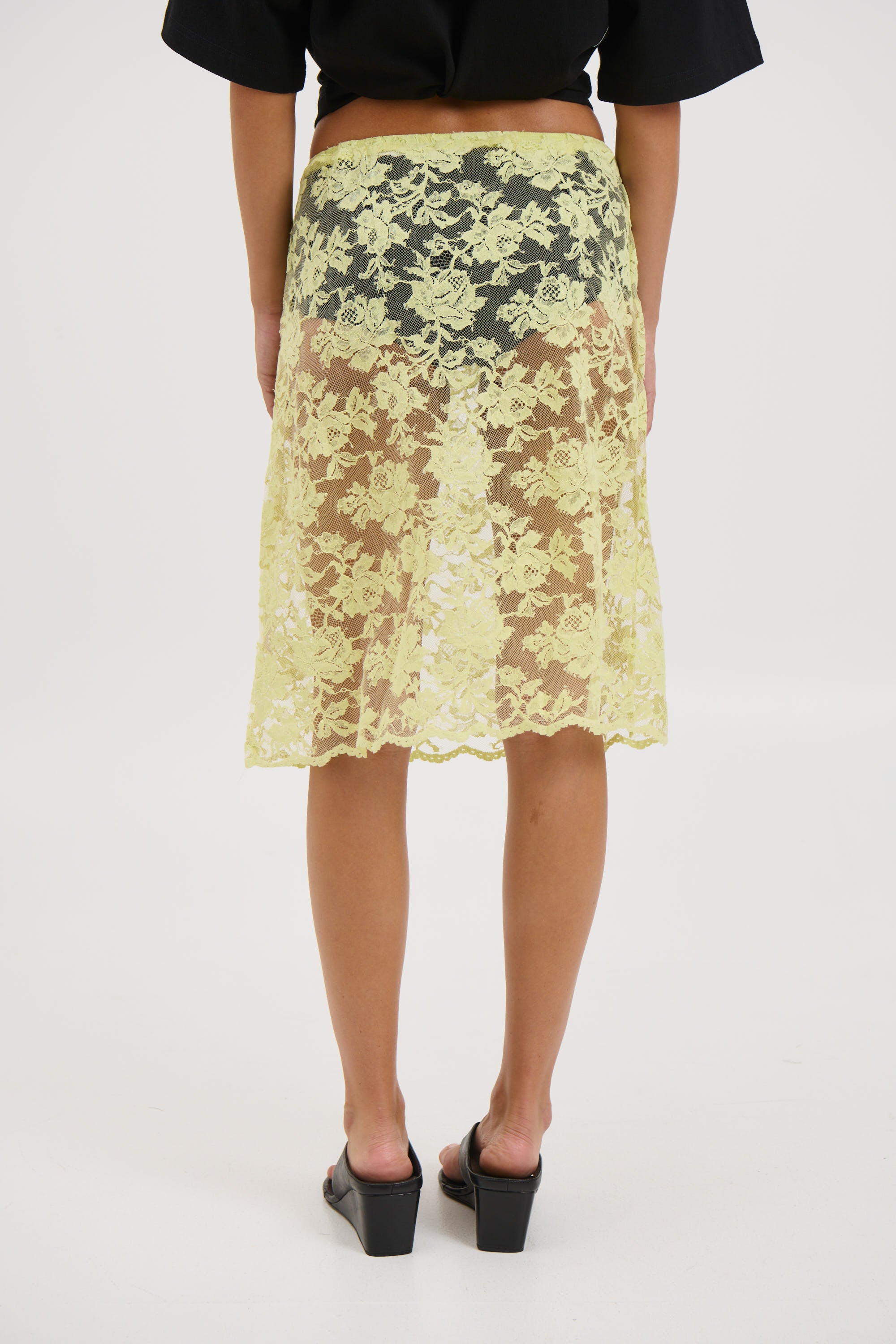 Envy Lace Mini Skirt Lemon