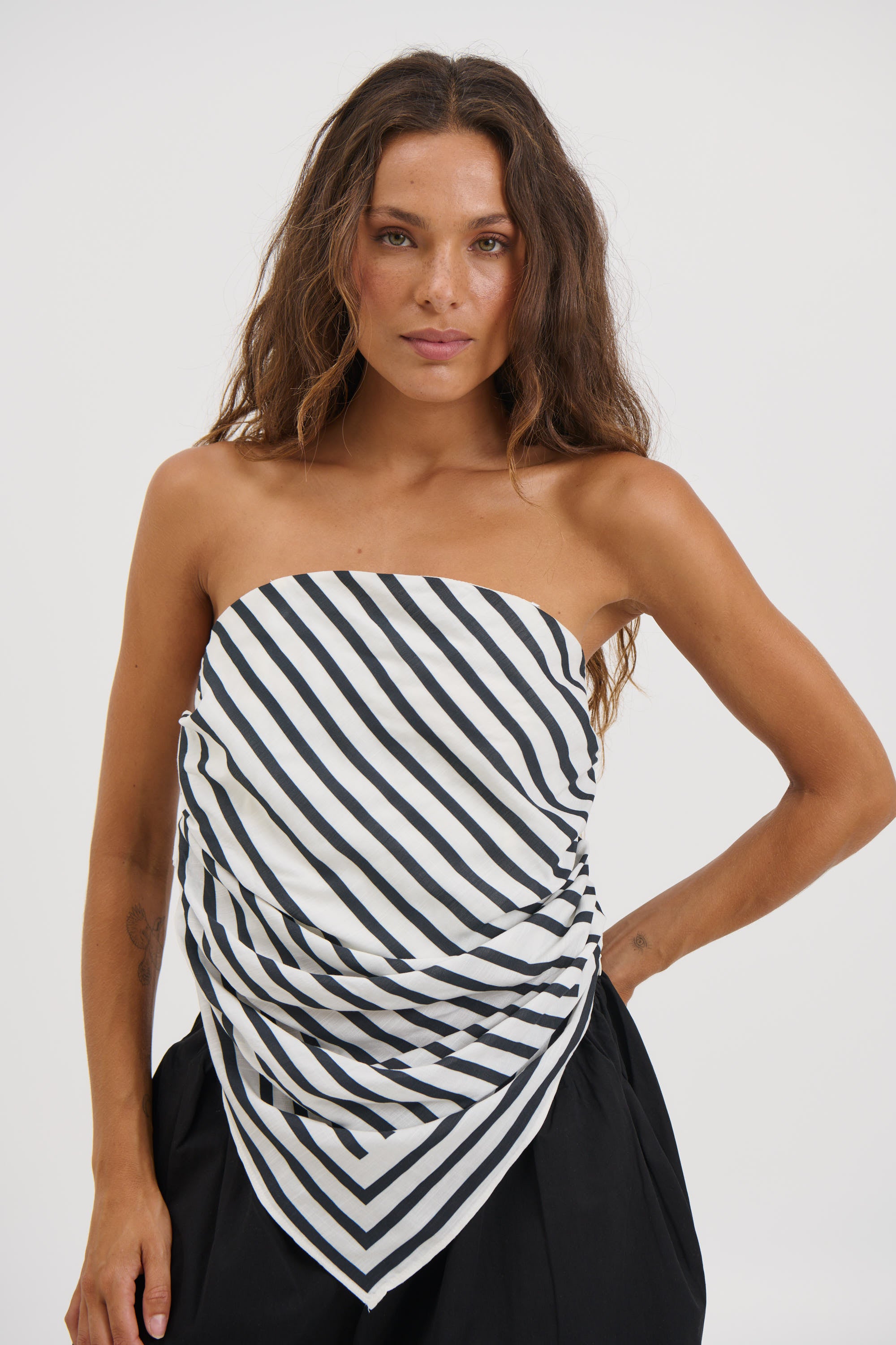 Vincent Scarf Top Beige