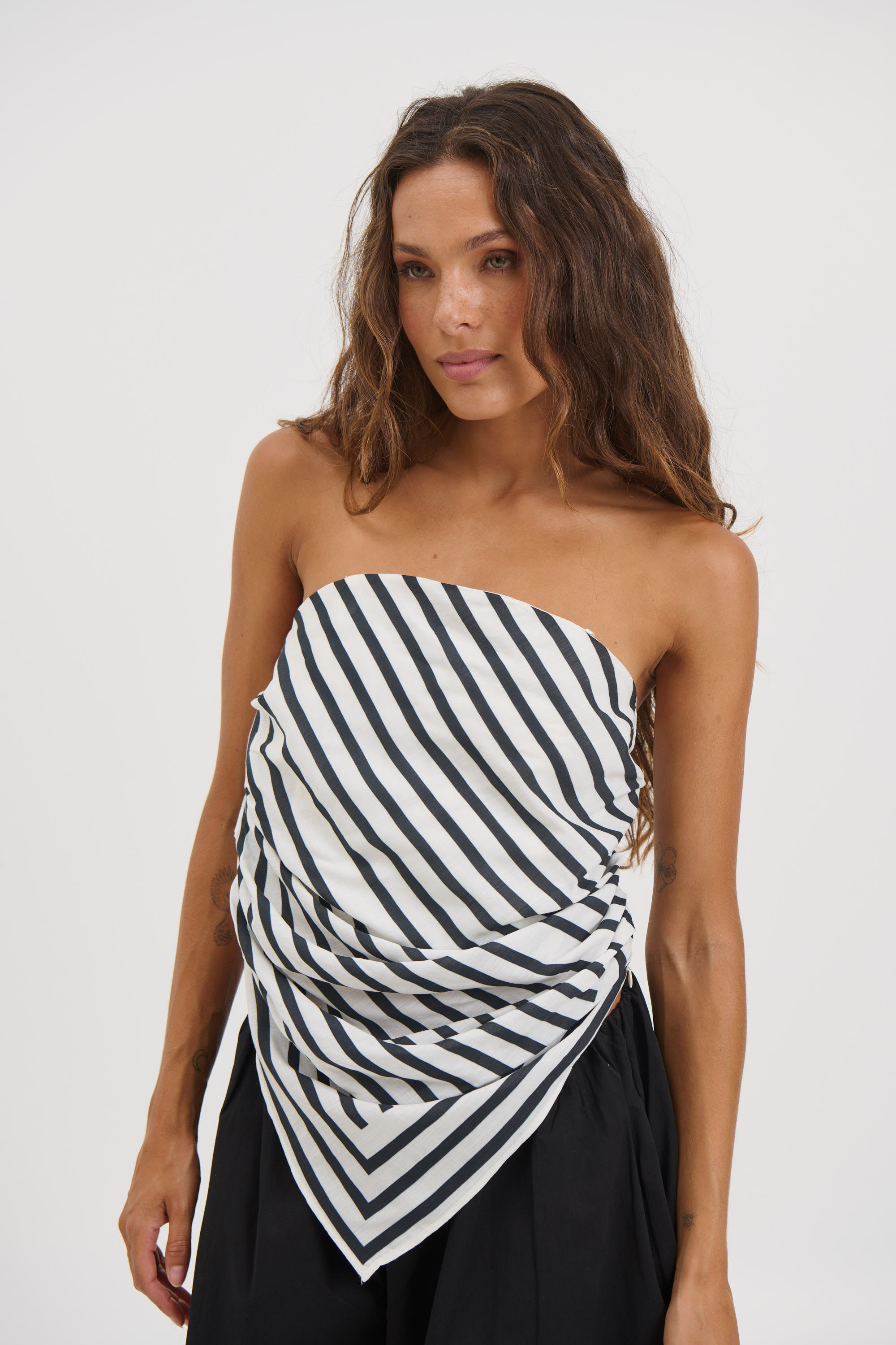 Vincent Scarf Top Beige