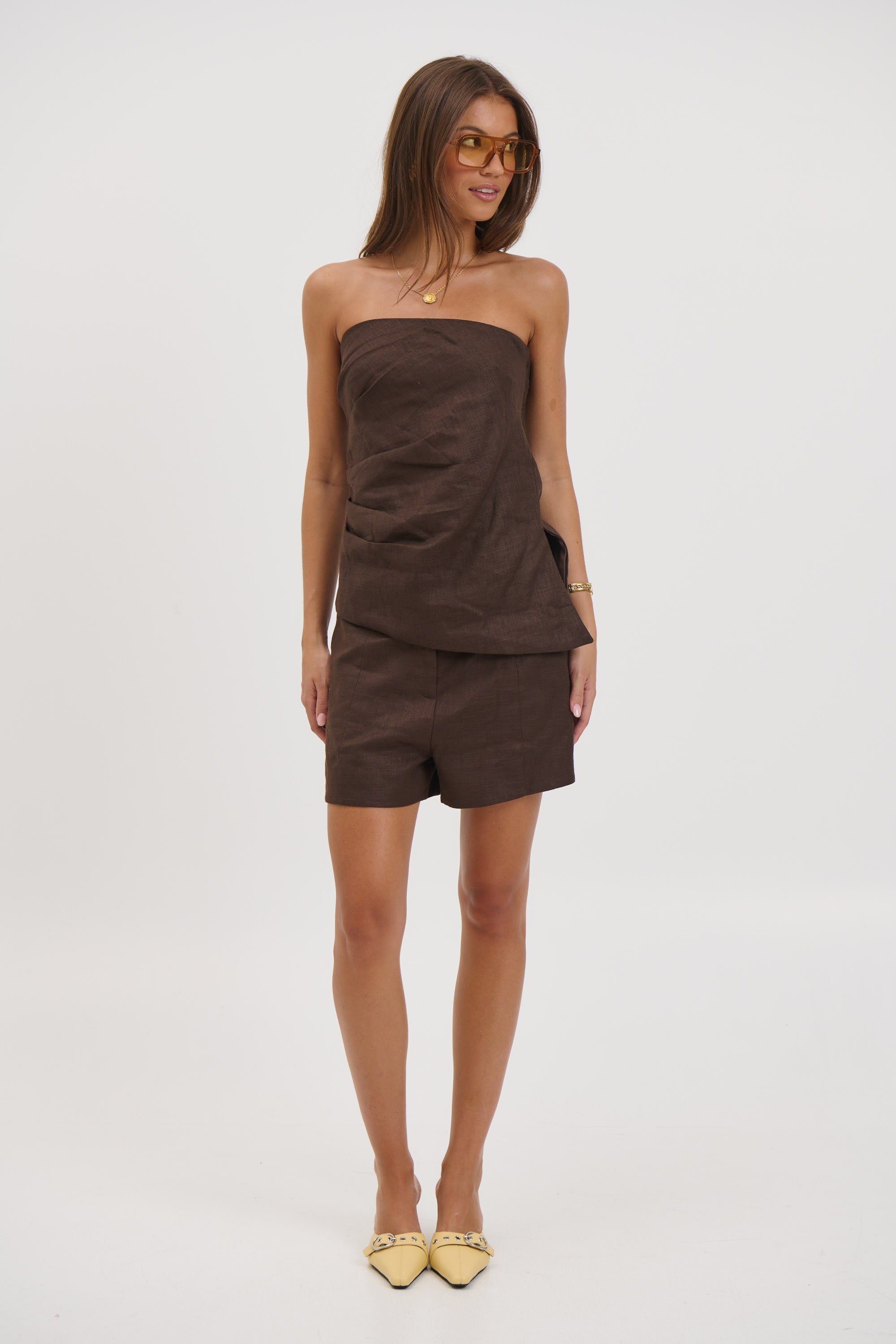 Veena Short Chocolate