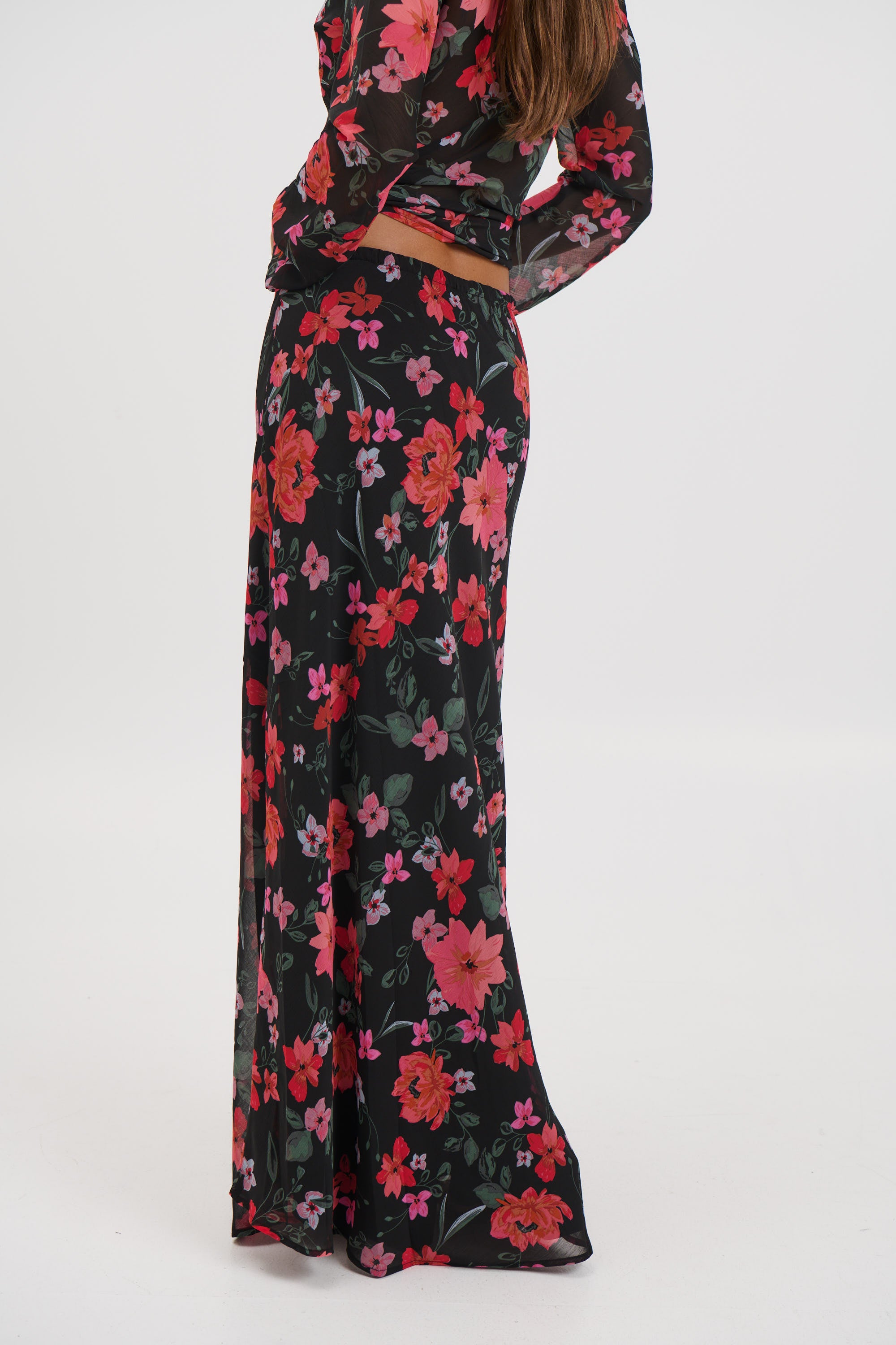 Angie Maxi Skirt Black Floral