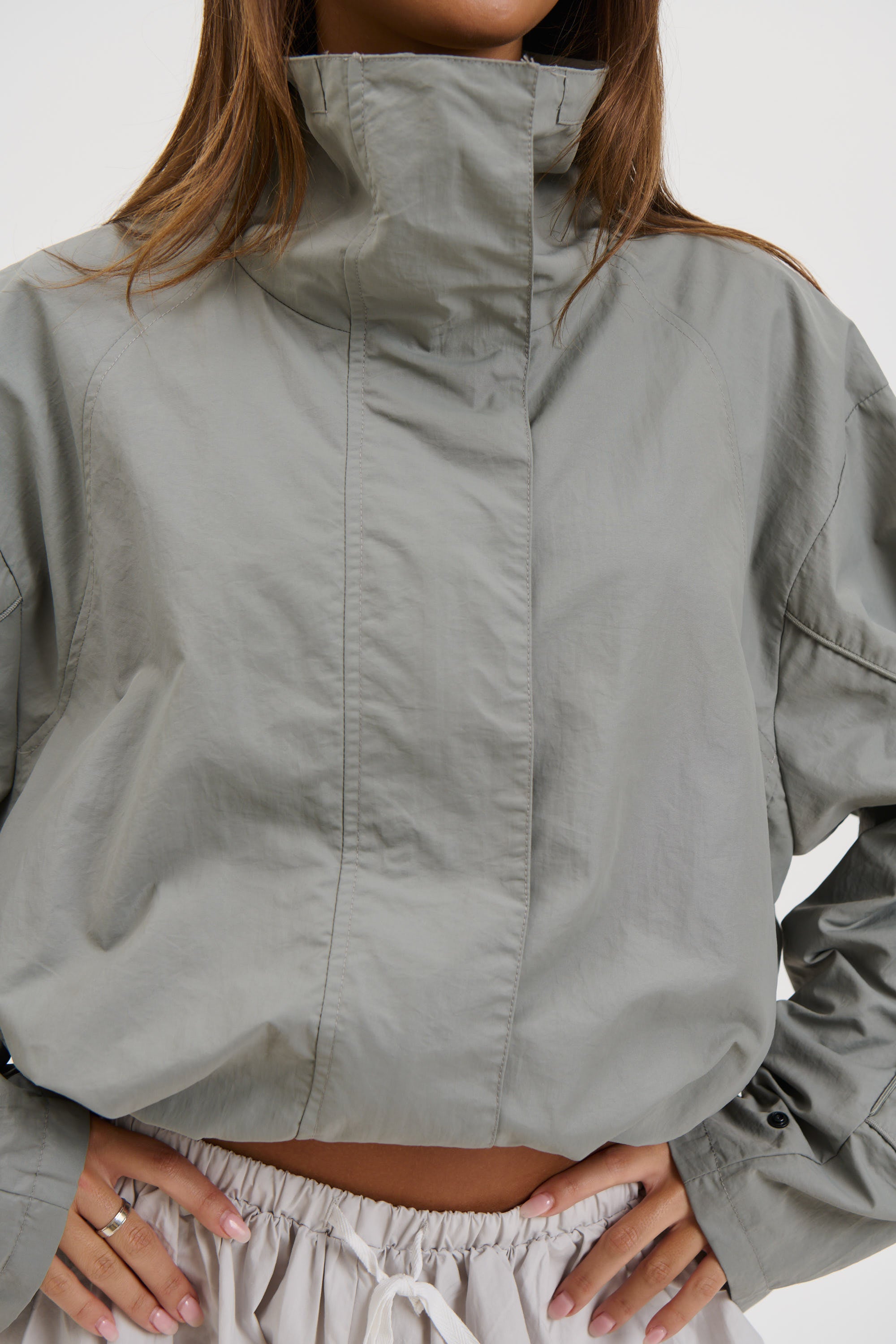 Shoreline Windbreaker Silver