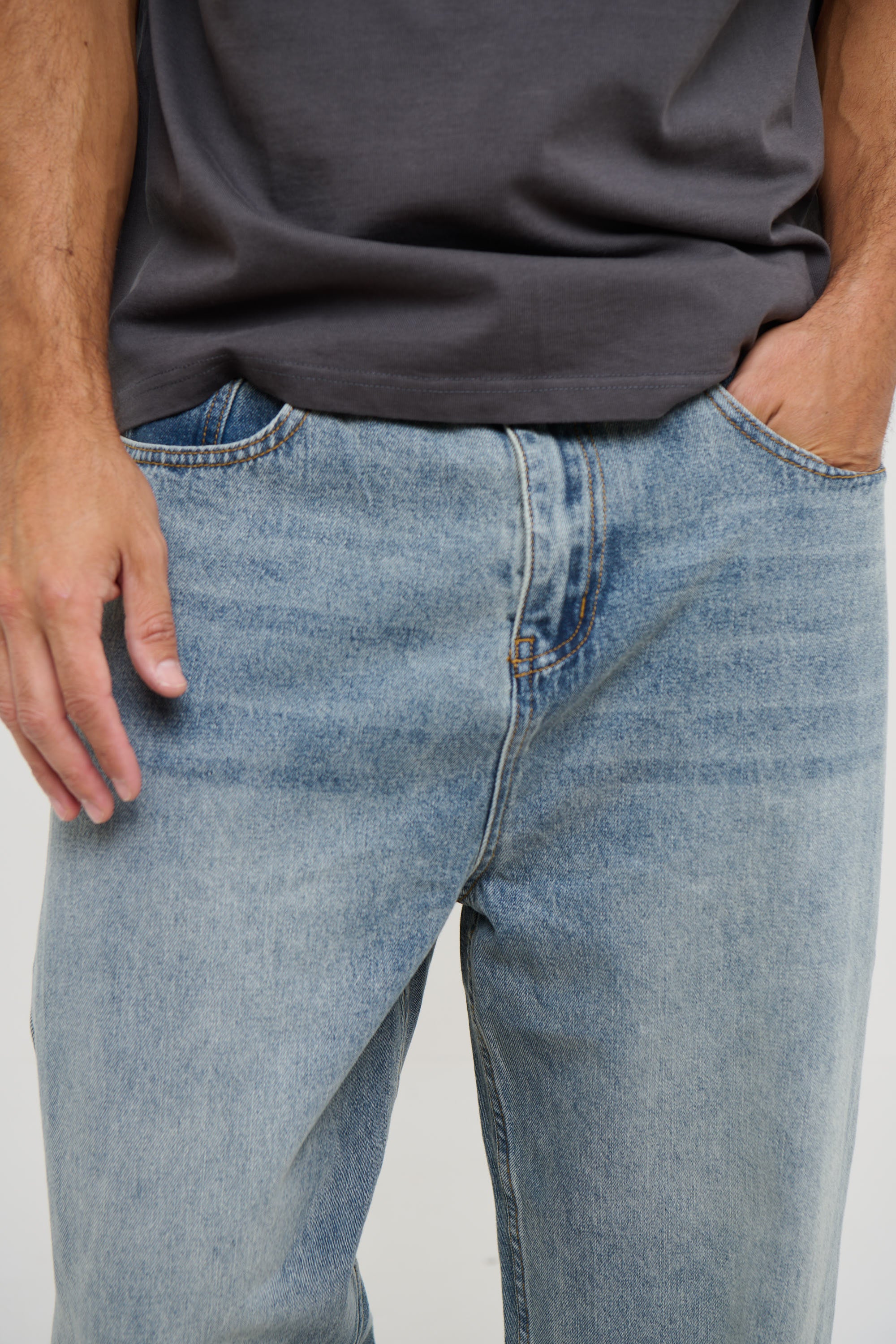 Newtown Baggy Denim Light Blue