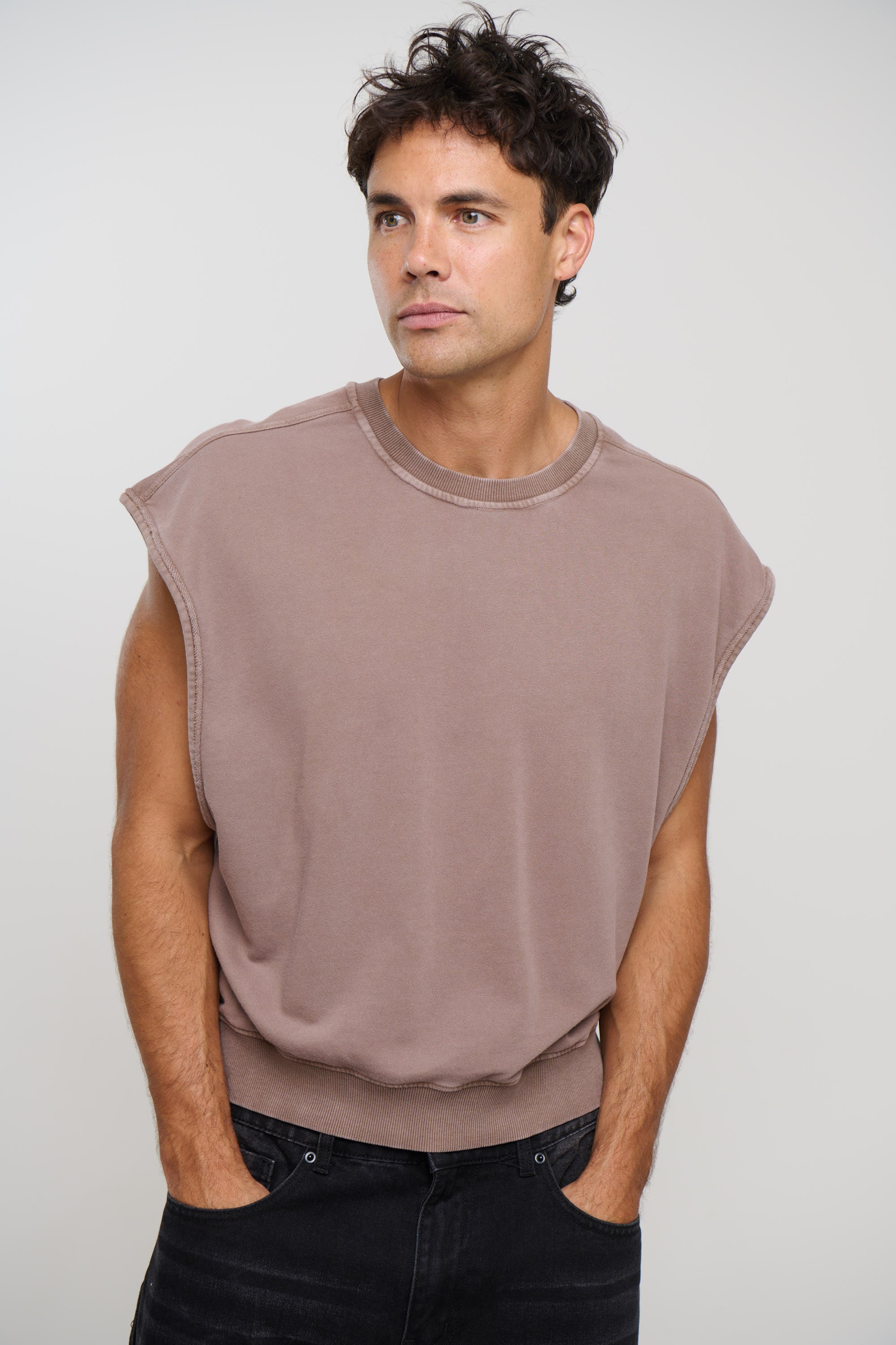 Cropped Fleece Ribbed Tank Choc