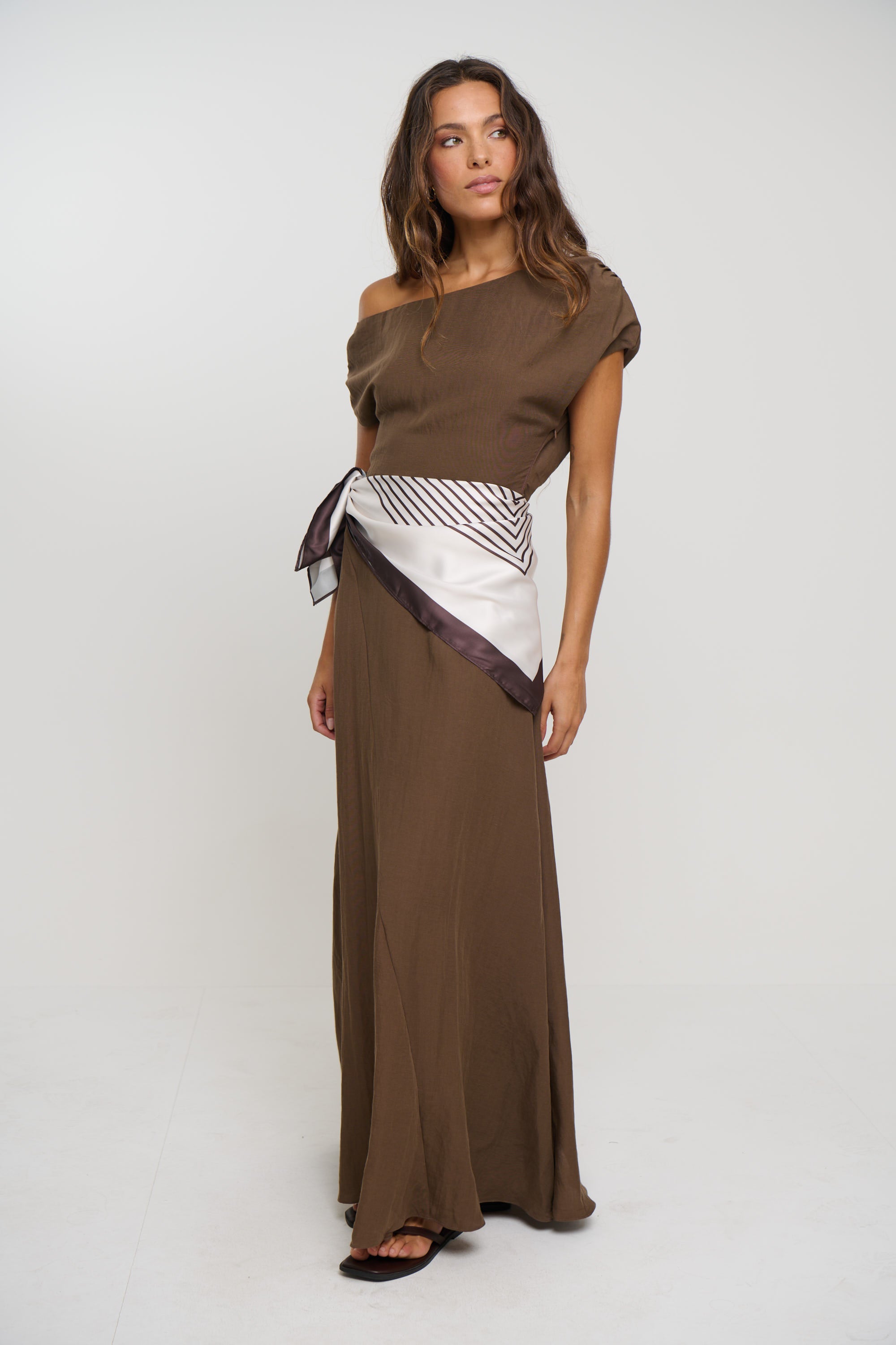 Vail Maxi Dress Chocolate