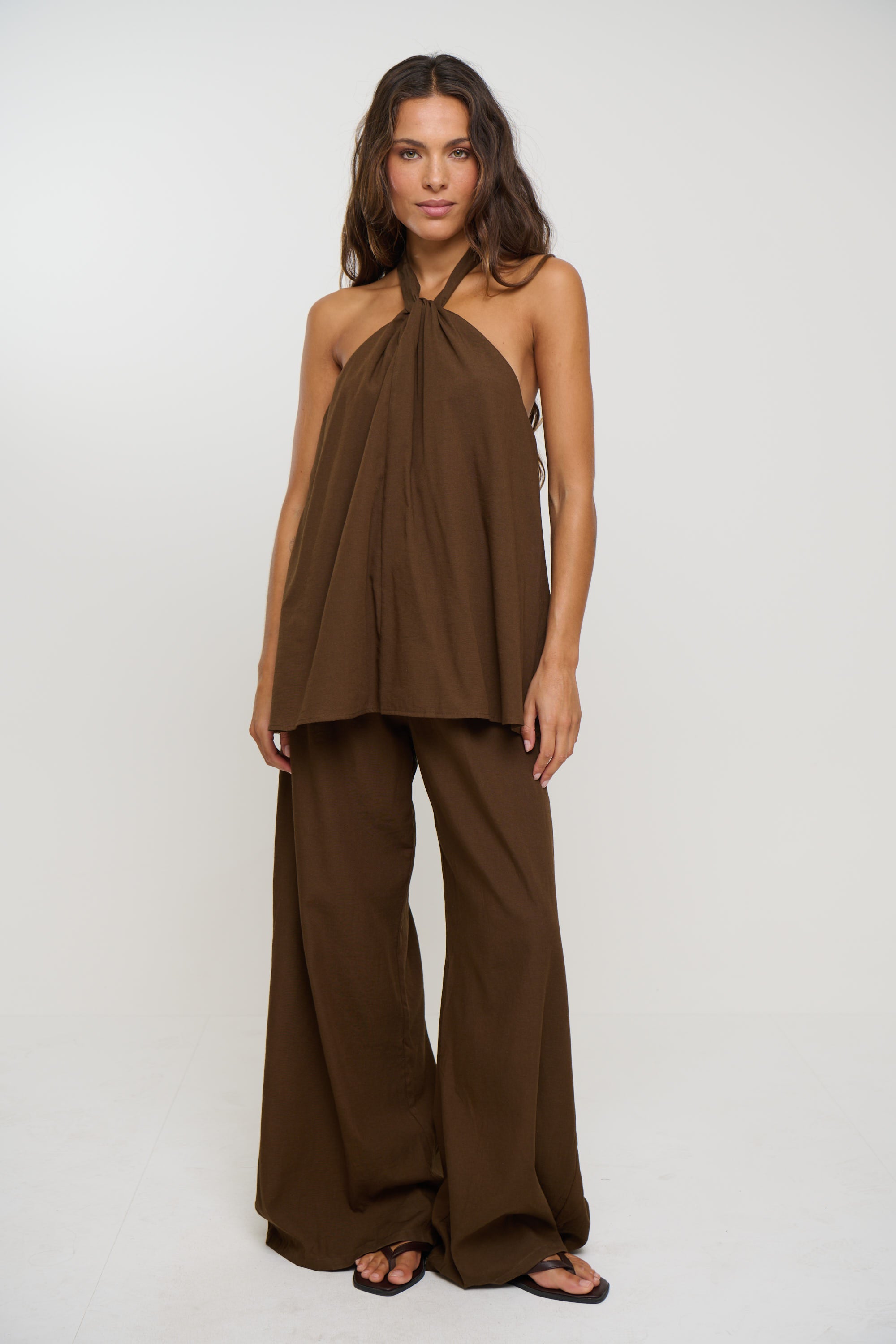 Brinly Set Dark Chocolate