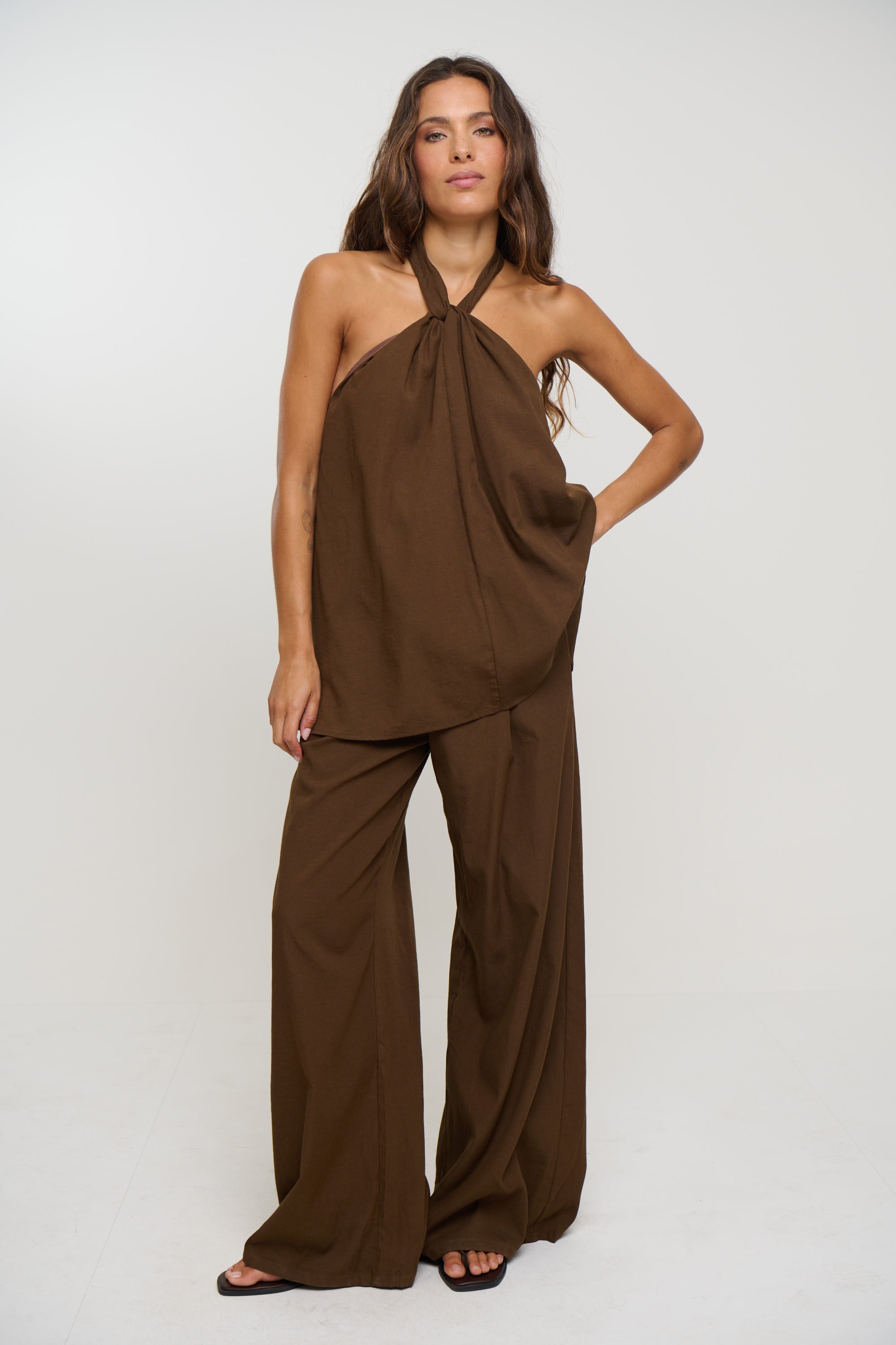 Brinly Set Dark Chocolate