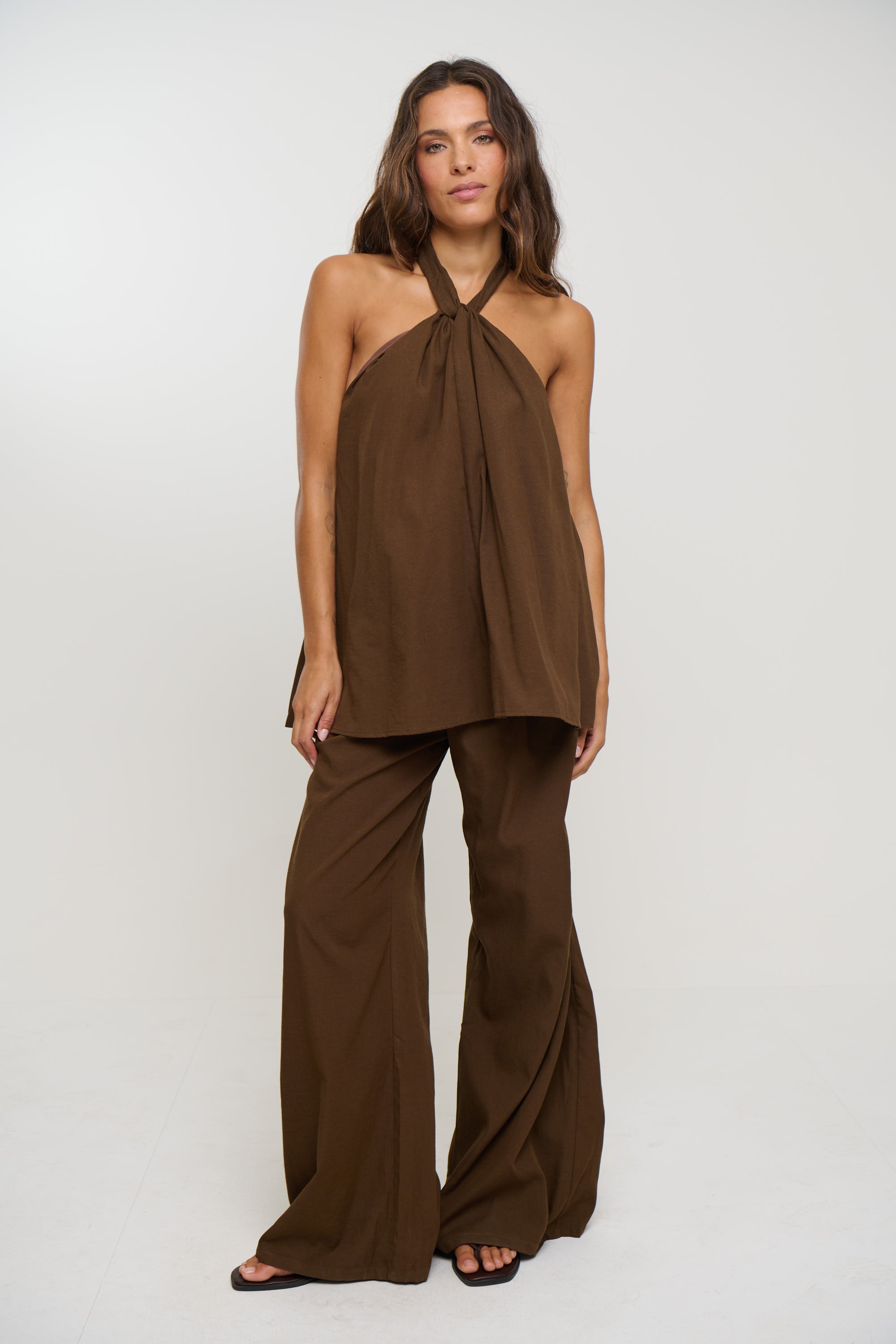 Brinly Set Dark Chocolate