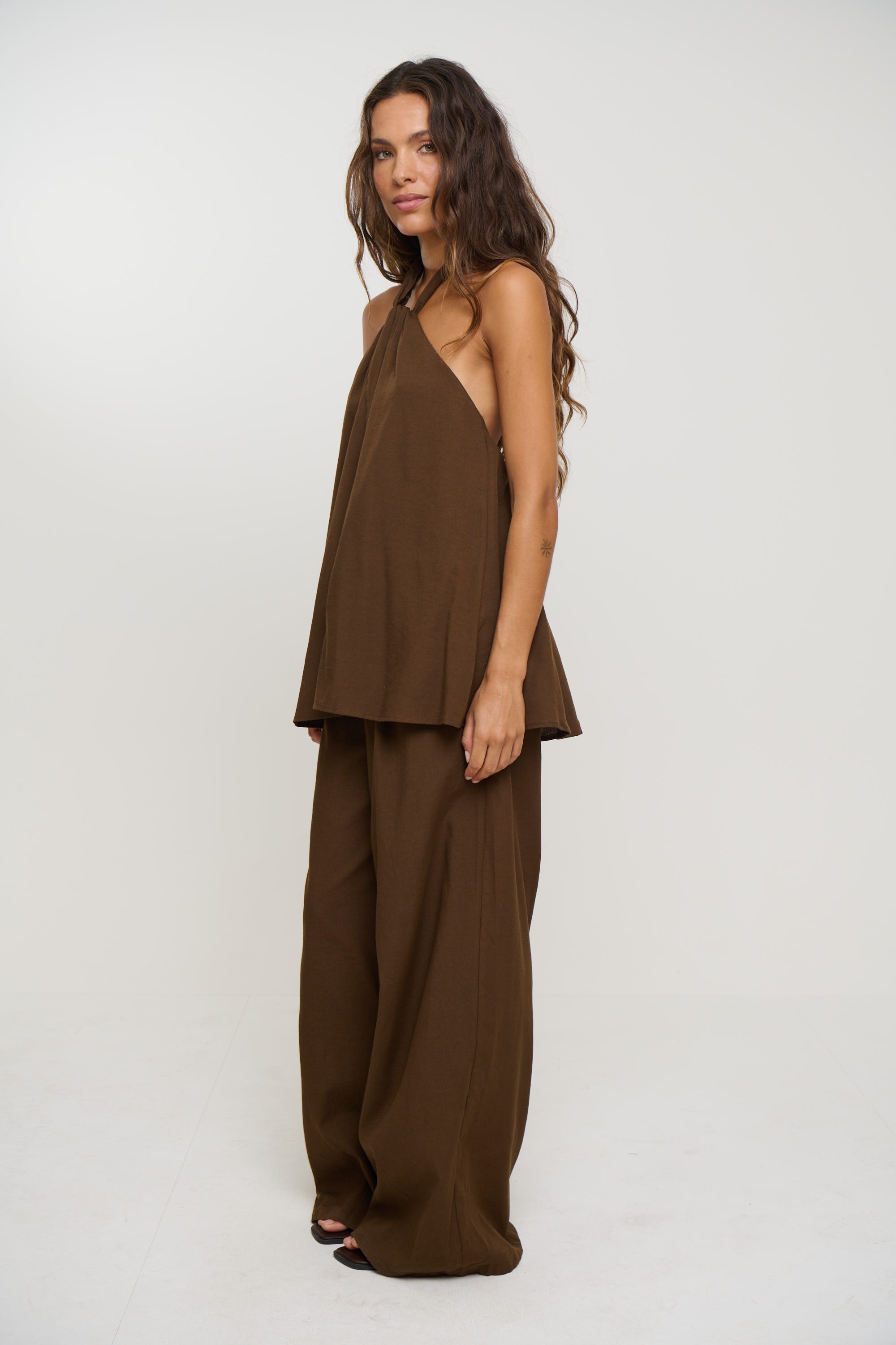 Brinly Set Dark Chocolate