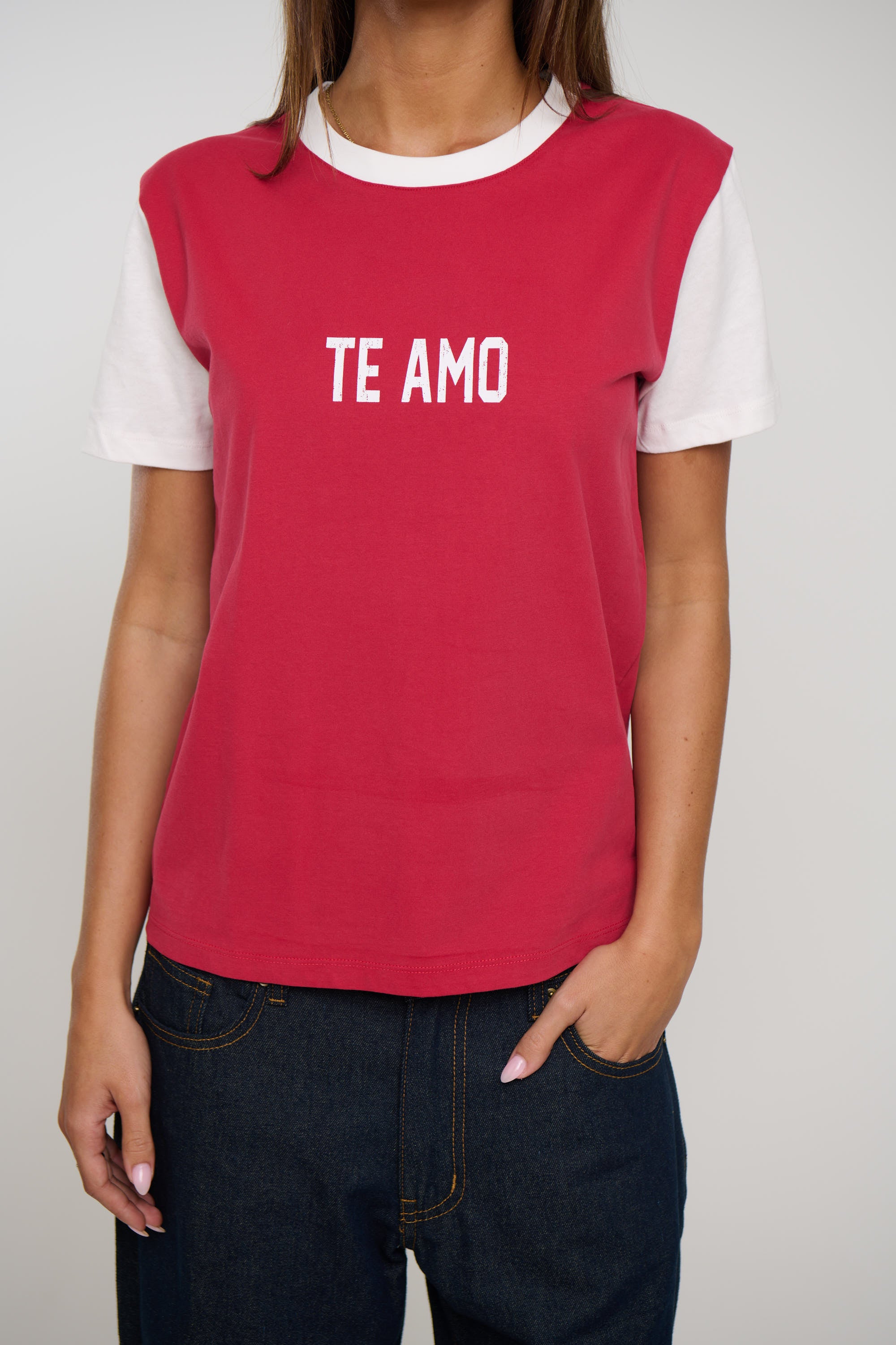 Te Amo Tee Crimson