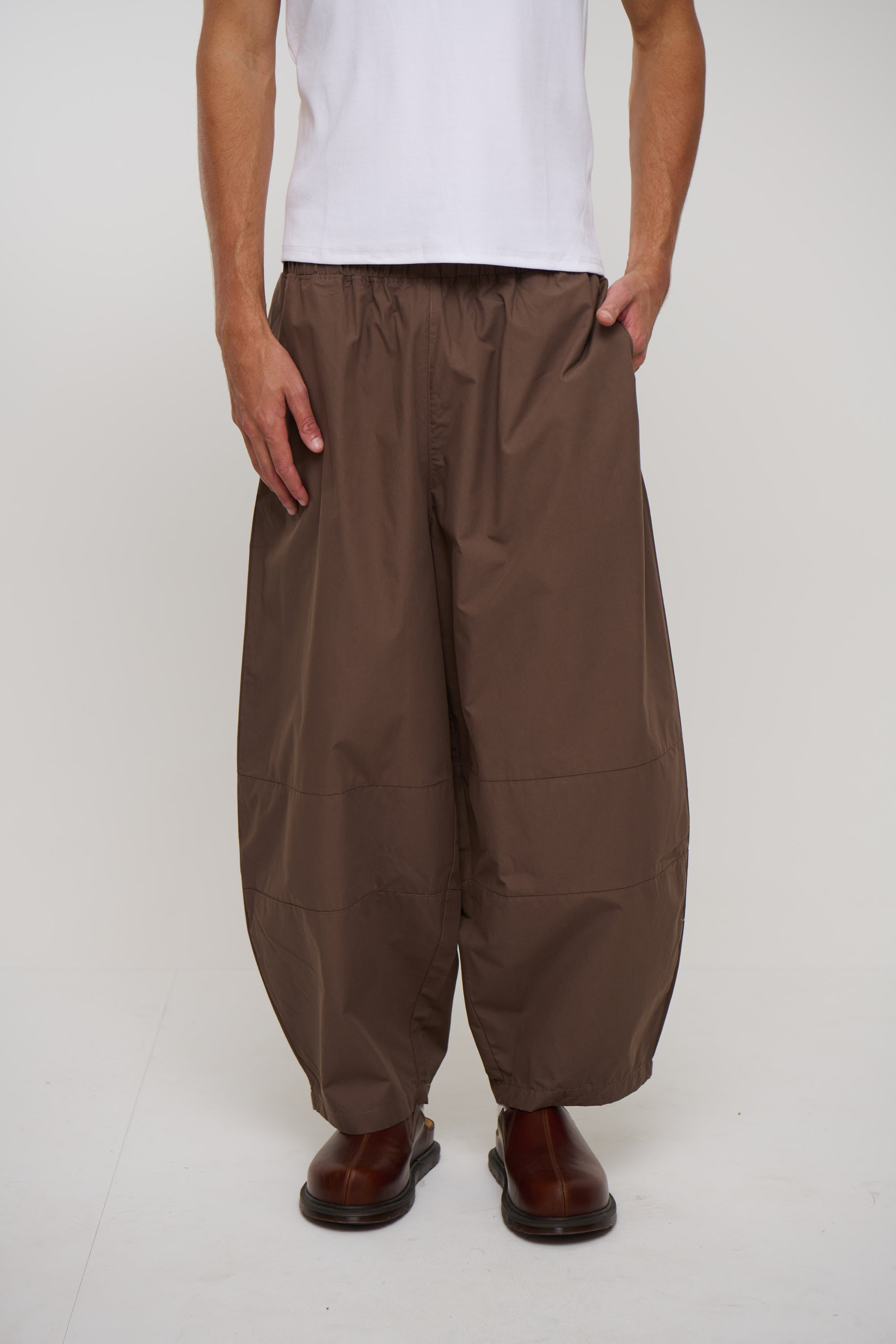 Julius Baggy Pant Mocha