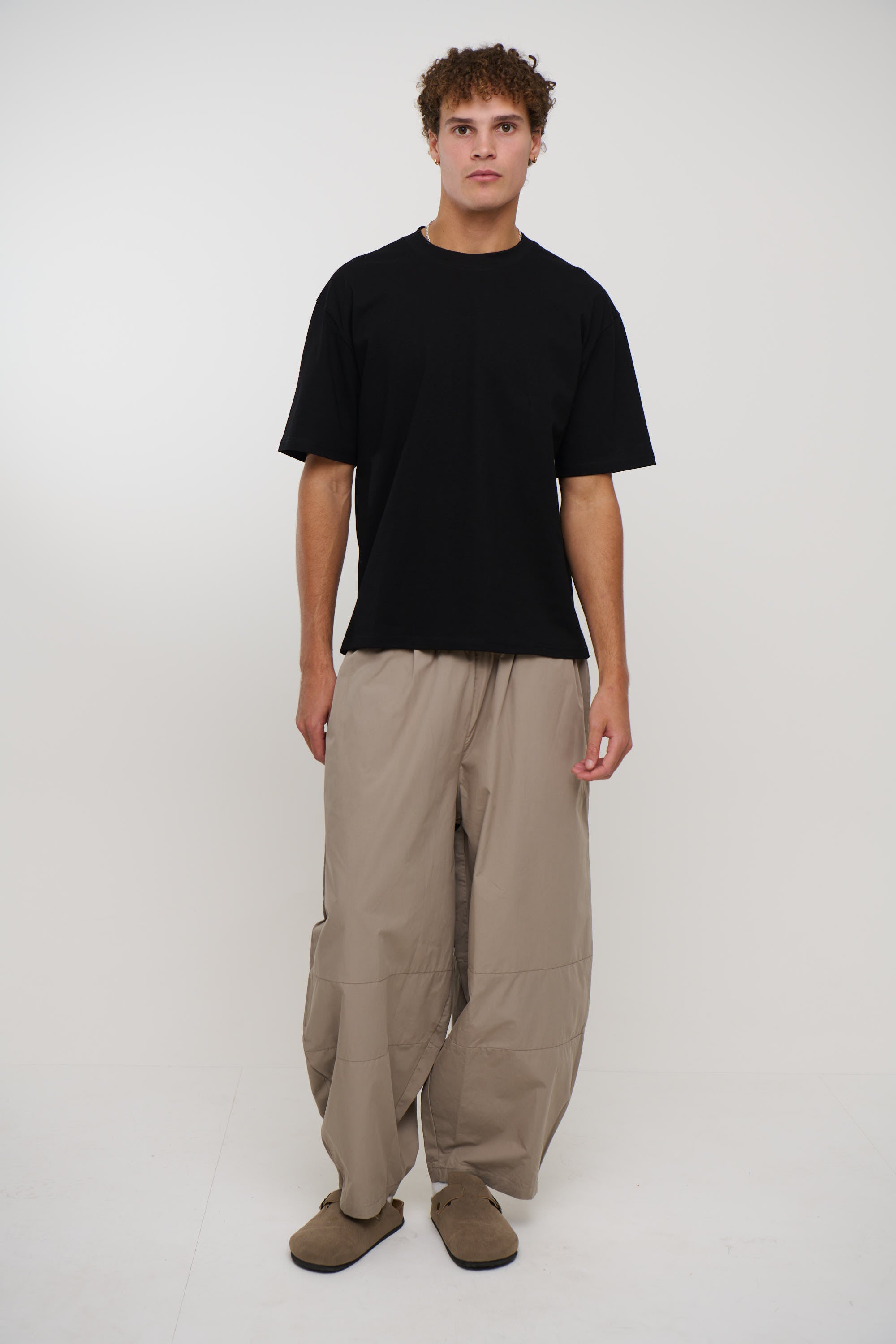 Julius Baggy Pant Khaki