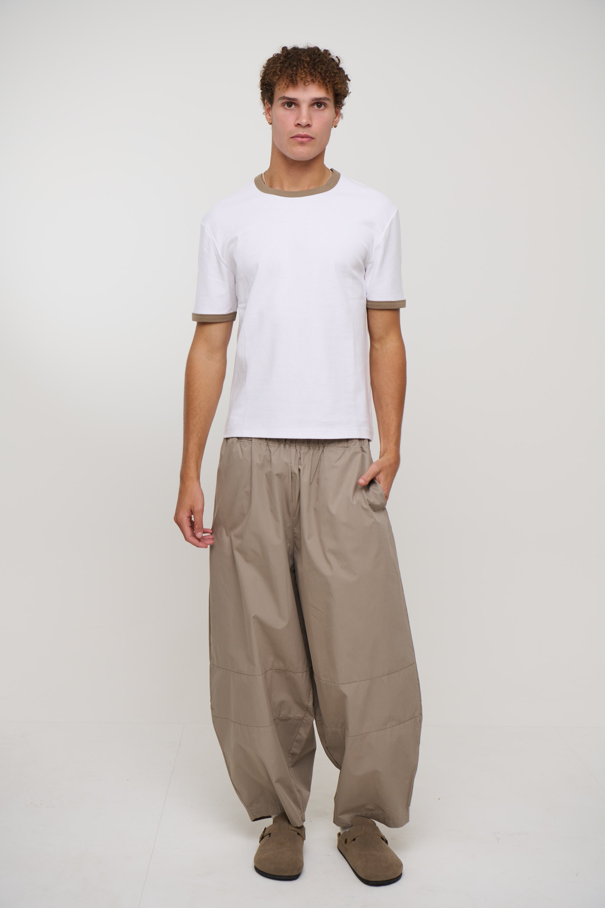 Charlie Ringer Tee Mocha