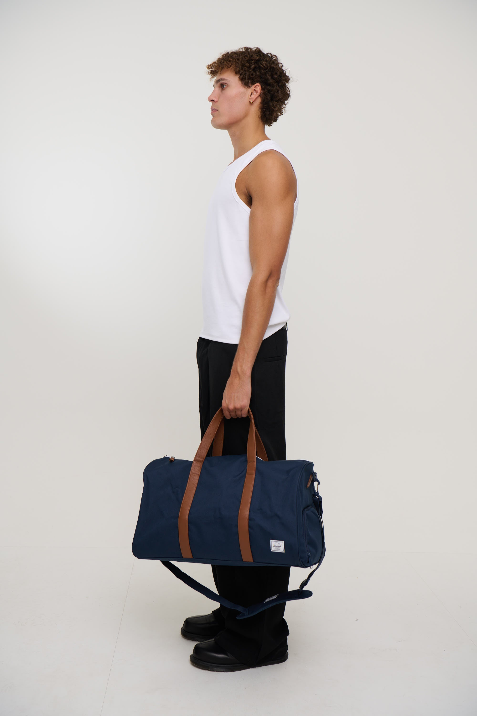Herschel Novel Duffle Navy