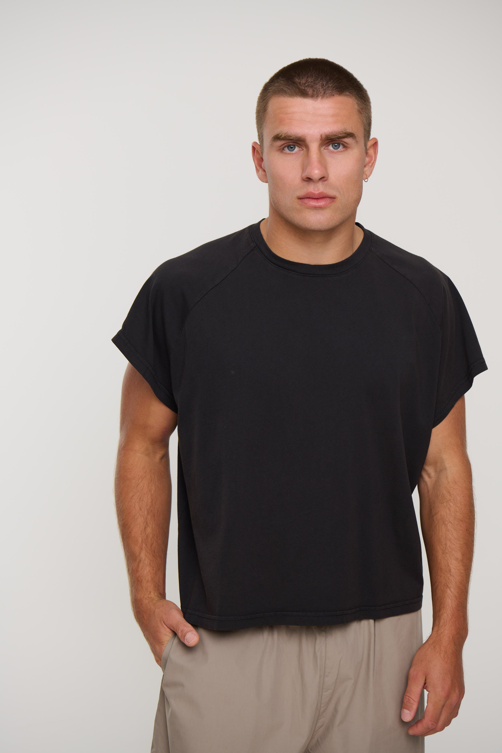 Raglan Crop Box Tank Charcoal