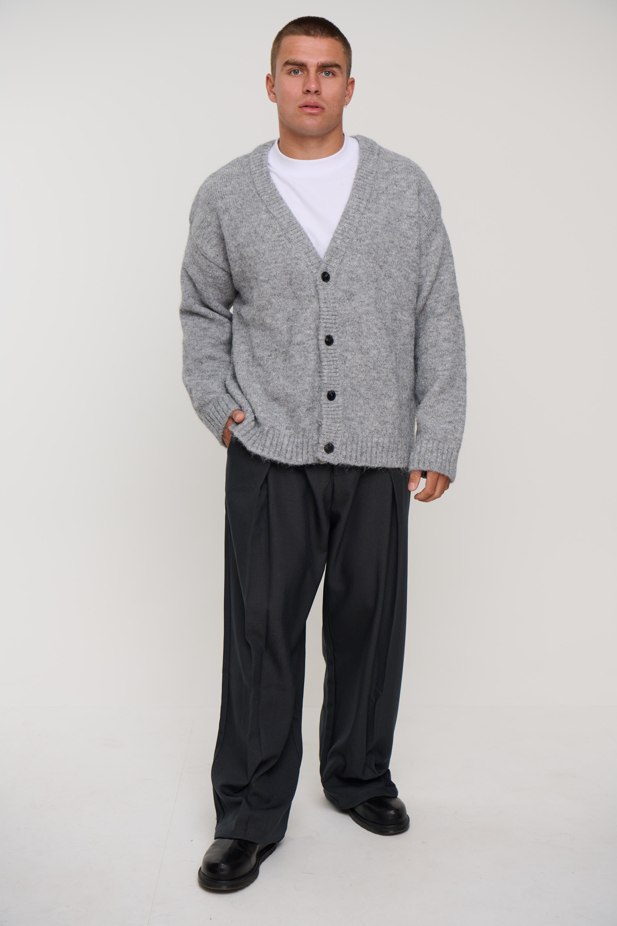 Knitted Oversize Cardigan Grey