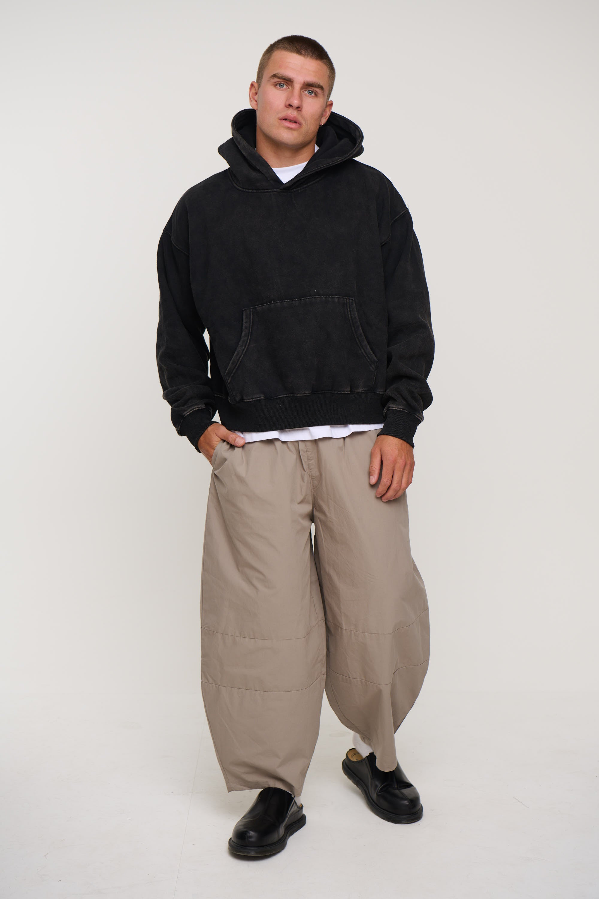 Roman Oversize Hoodie Black