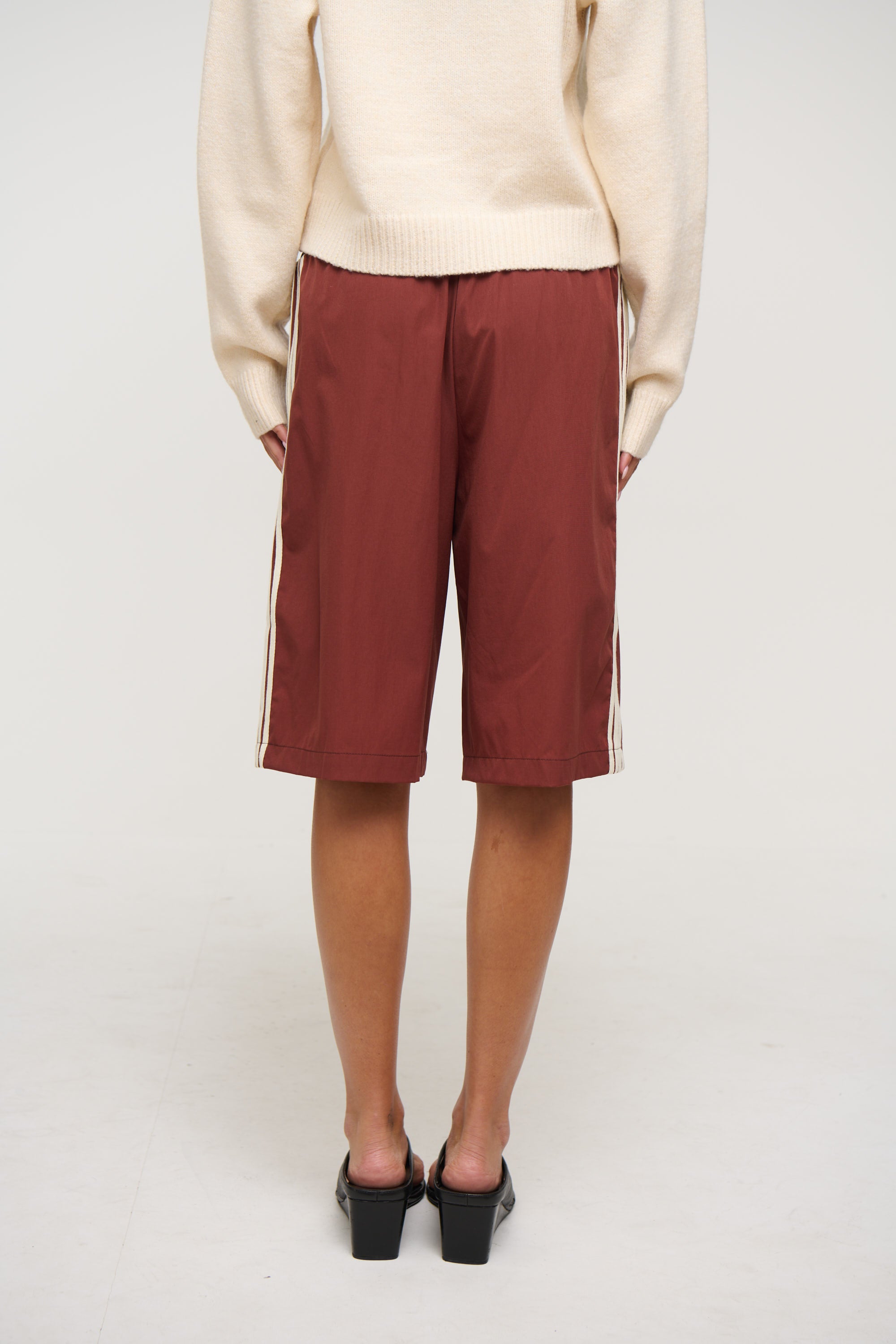 Aspen Long Short Chocolate
