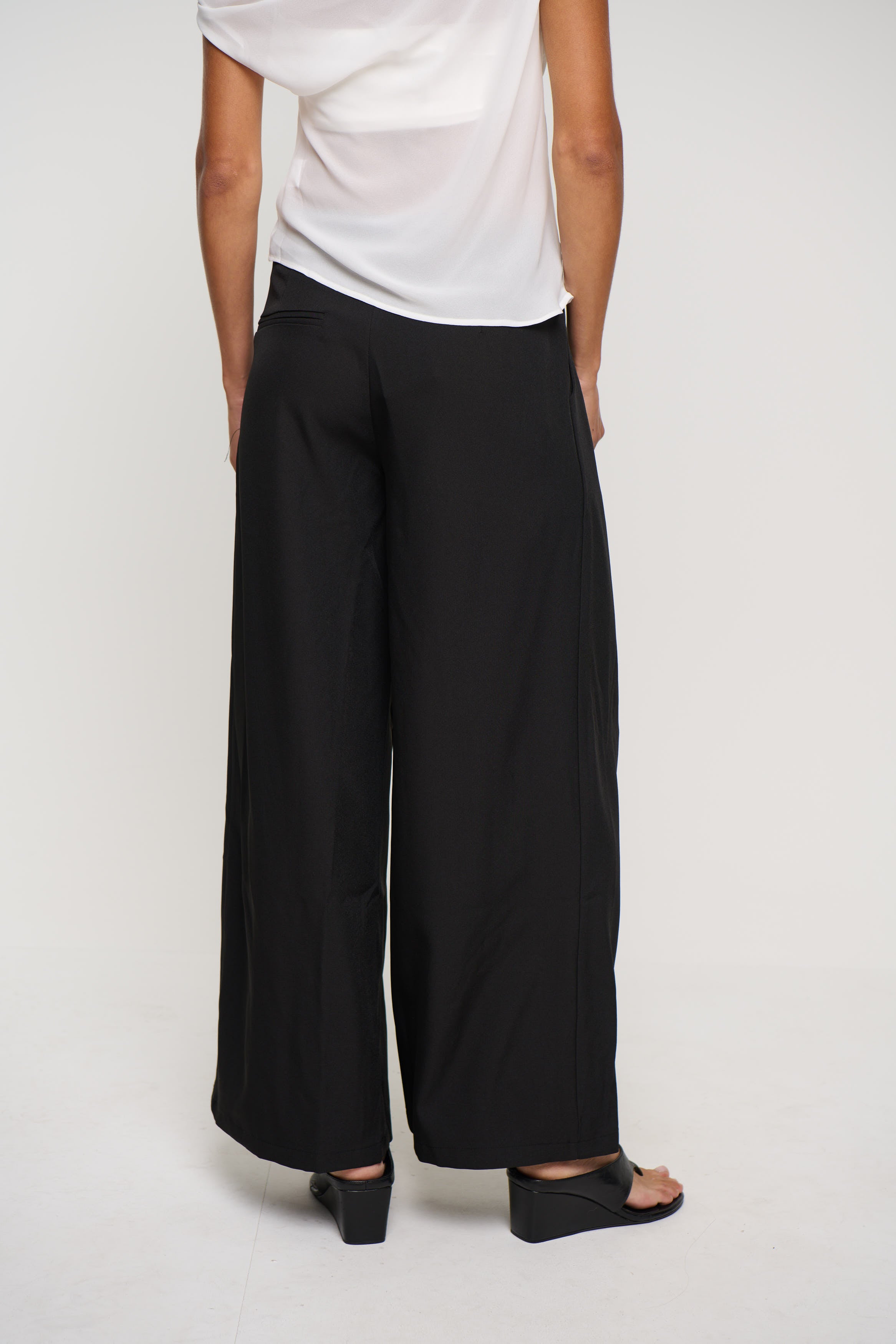 Alexia Pant Black