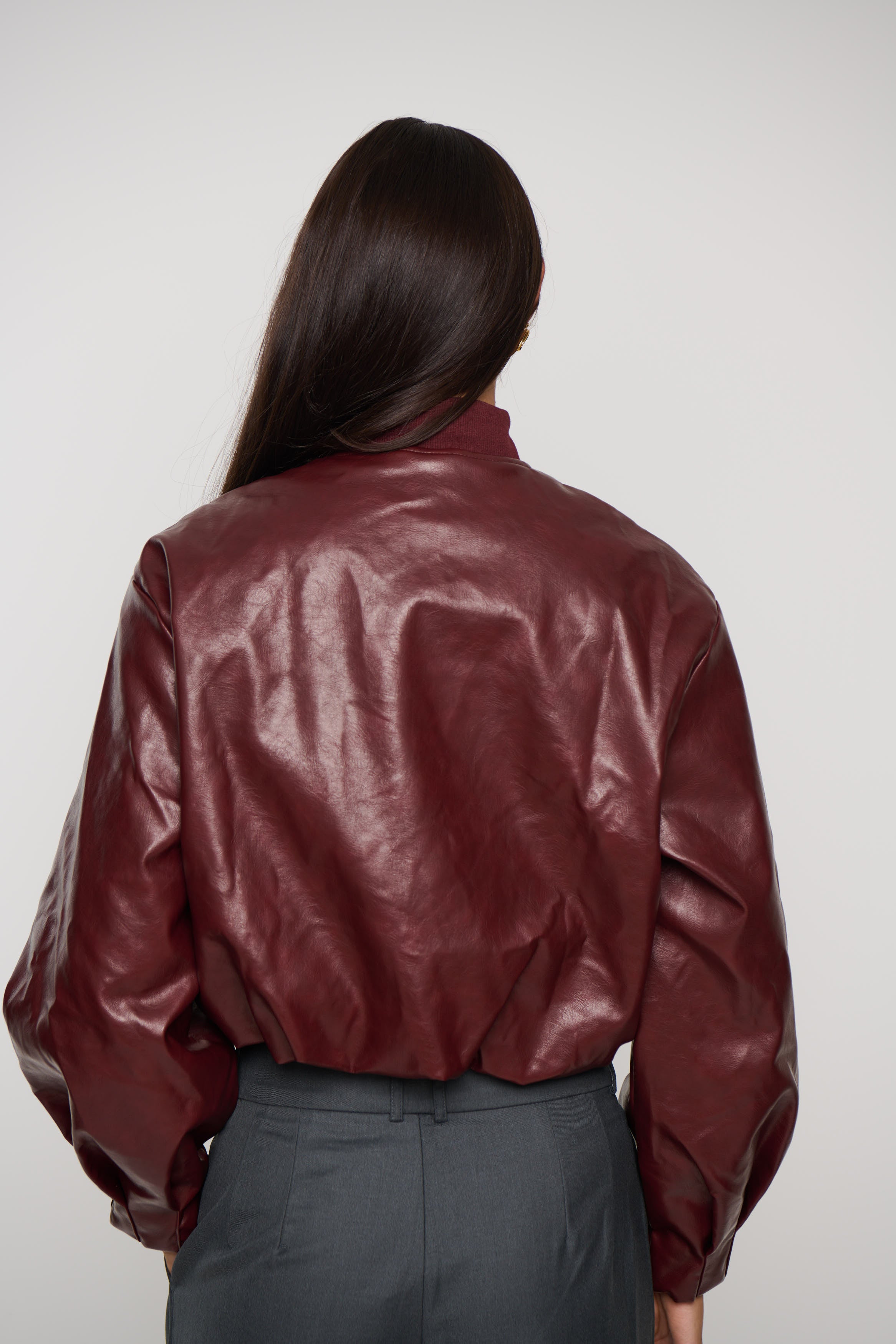 Clara Bomber Wine