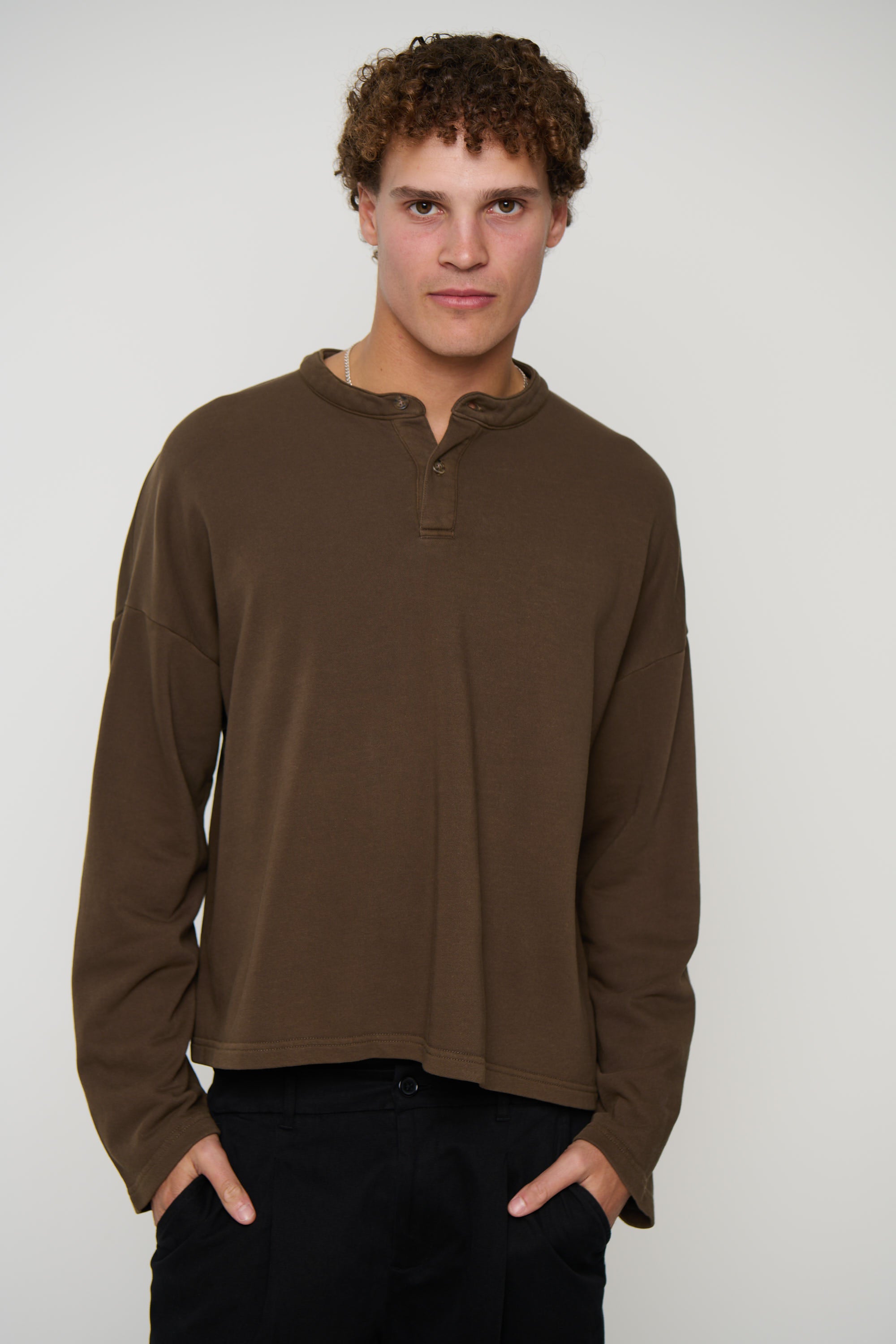 Fleece Crop Henley Choc