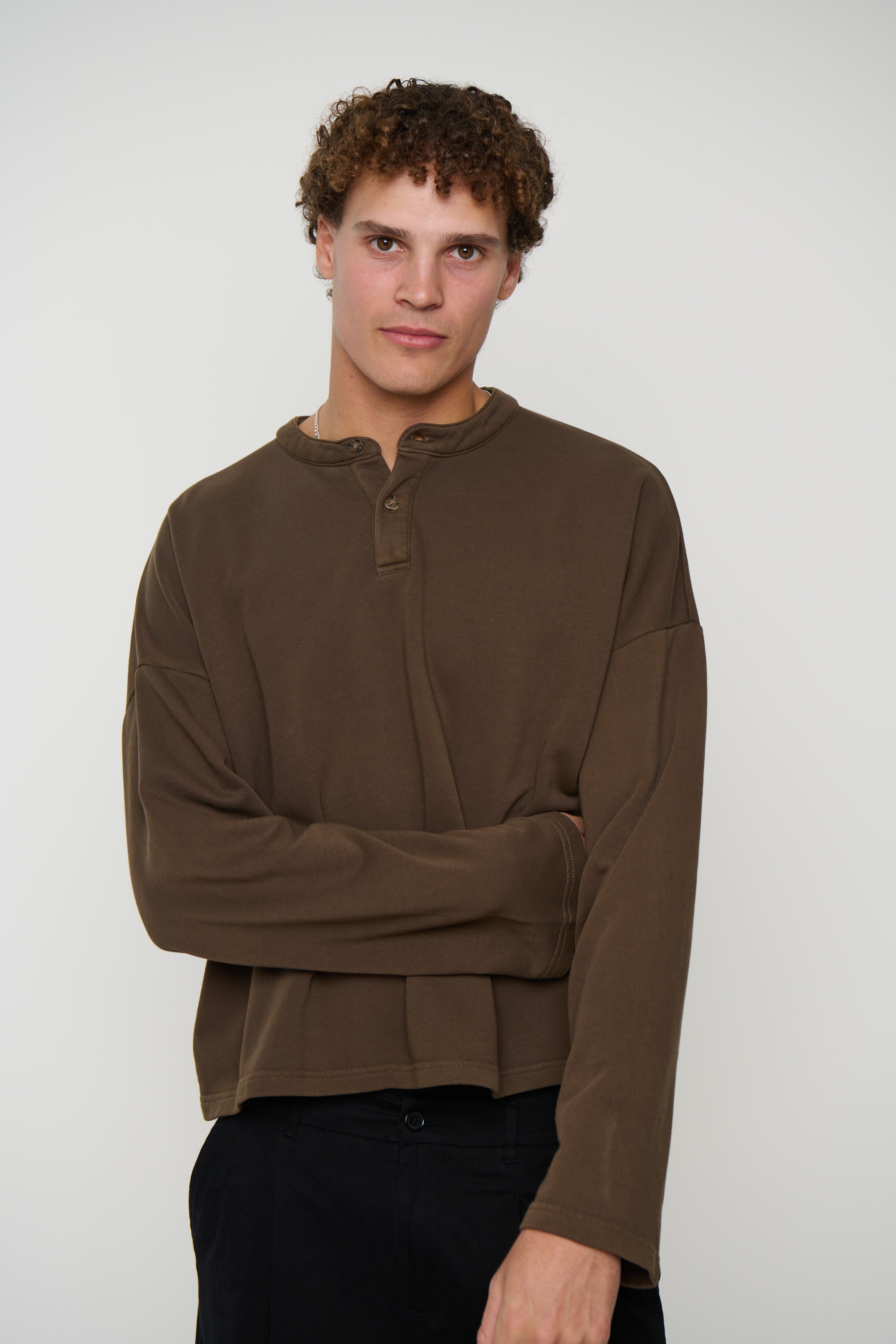 Fleece Crop Henley Choc