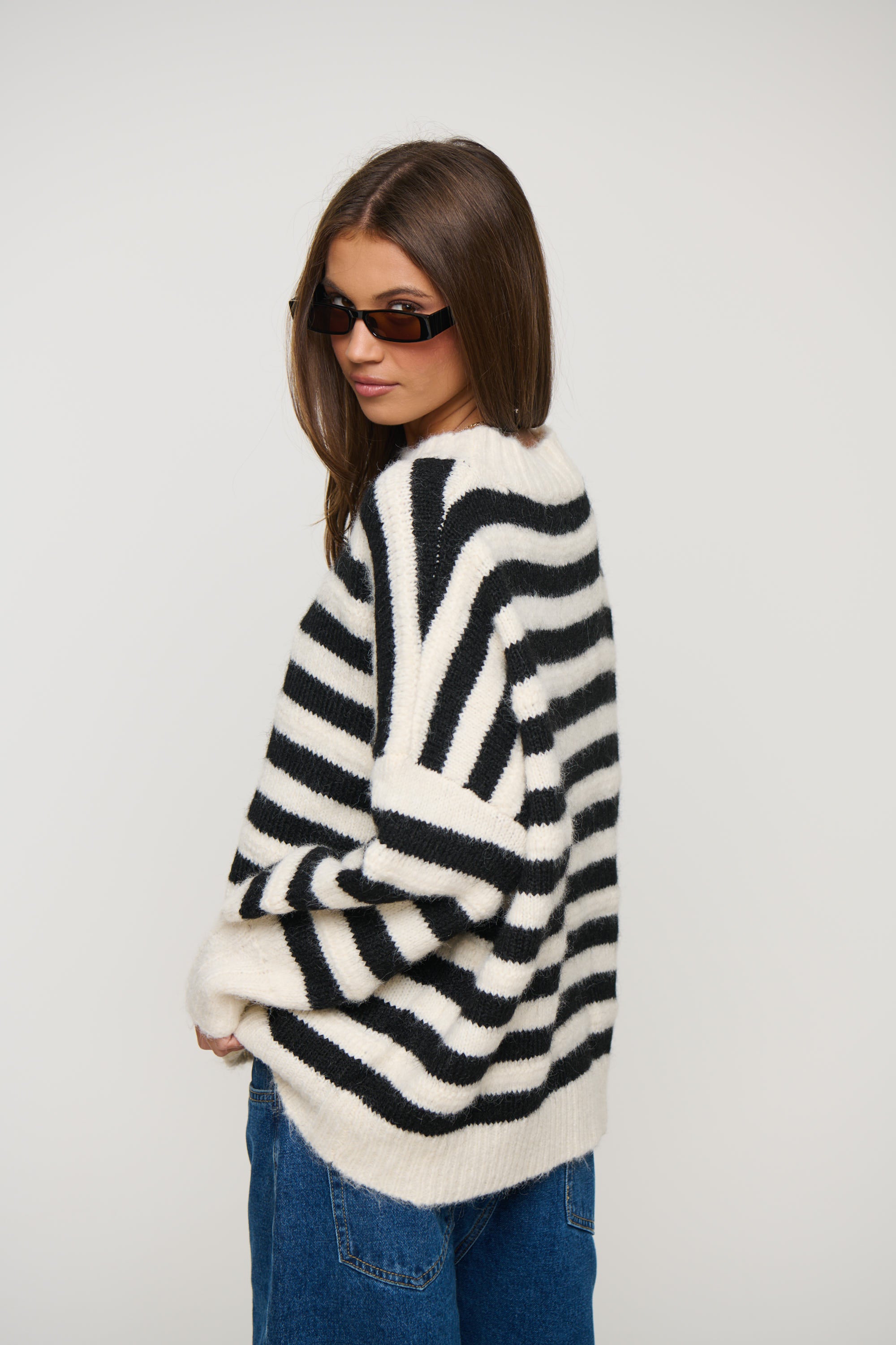 Sunday Relaxed Knit Black/White