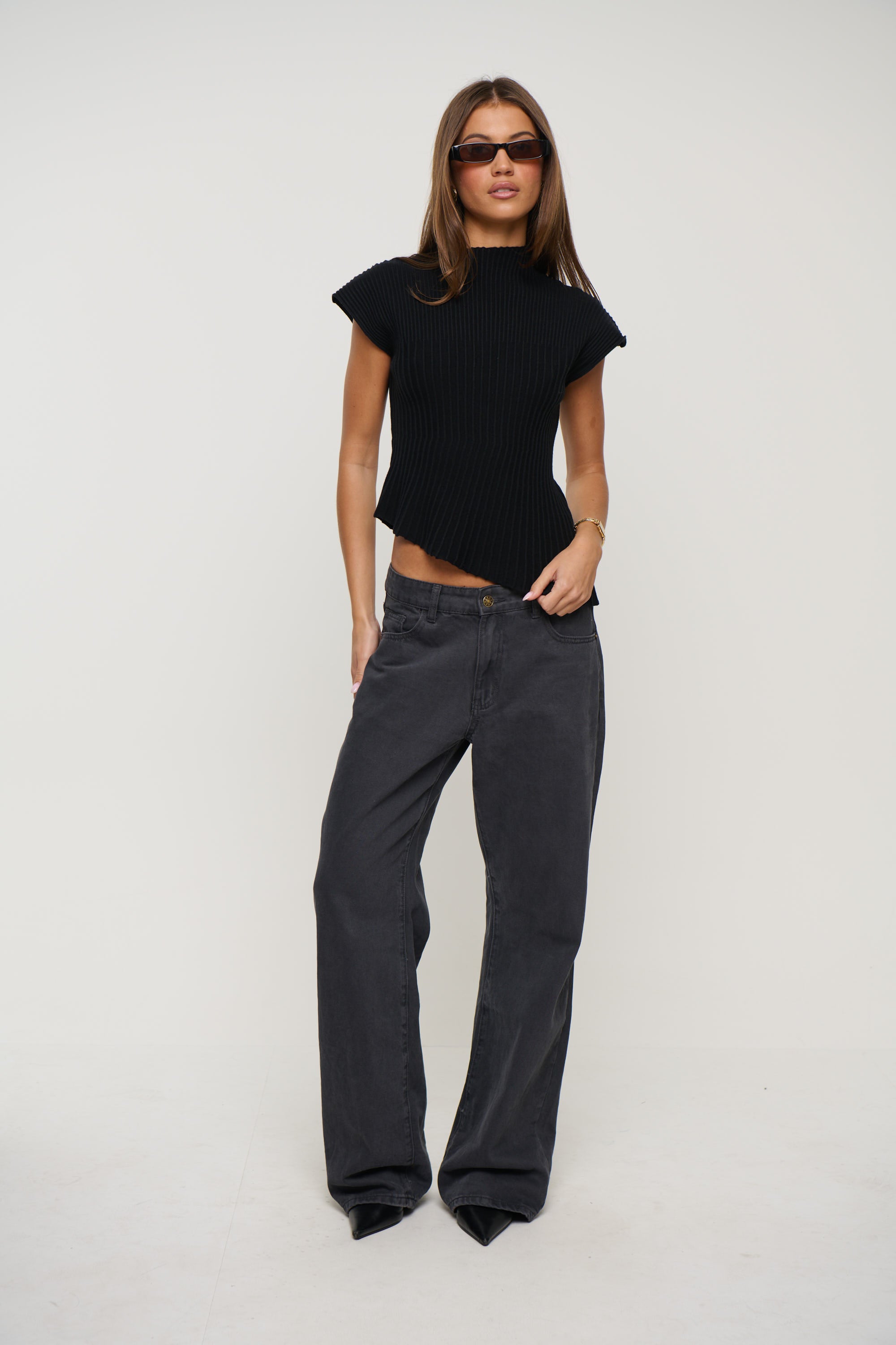 Amira Top Black