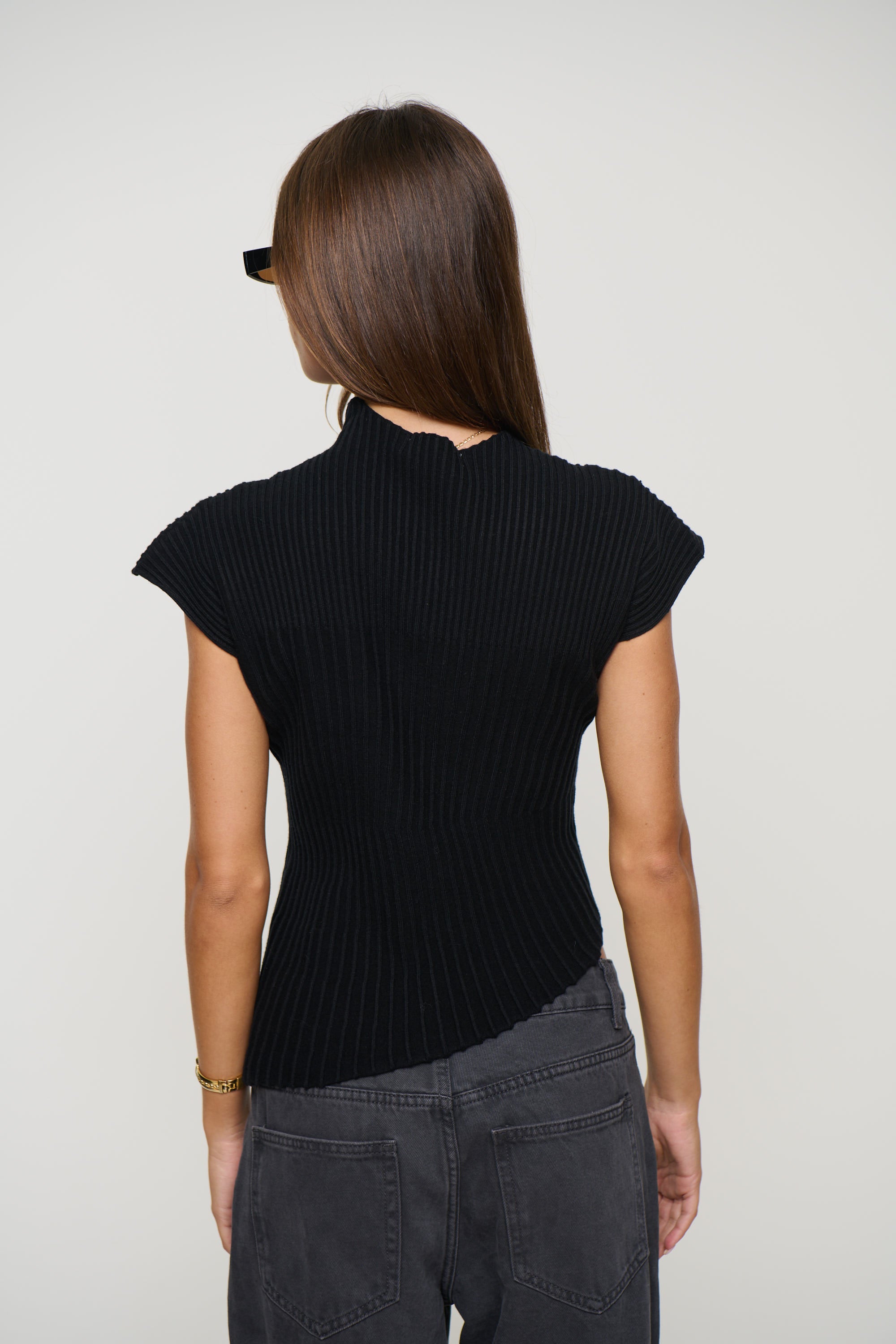Amira Top Black