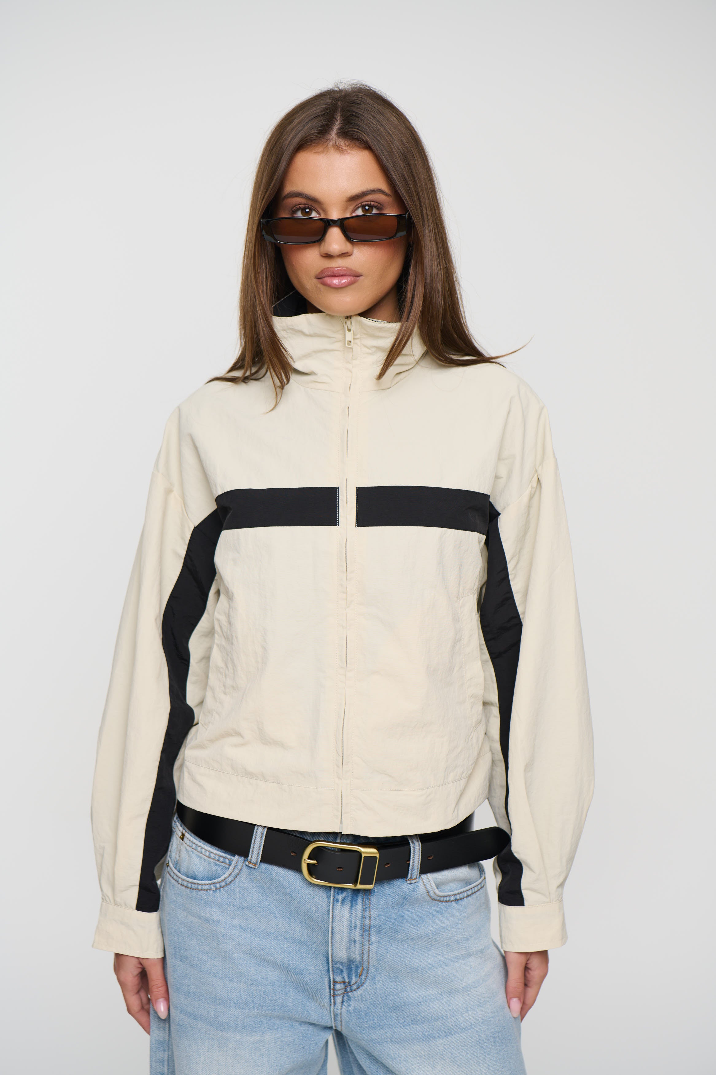 Essential Windbreaker Beige