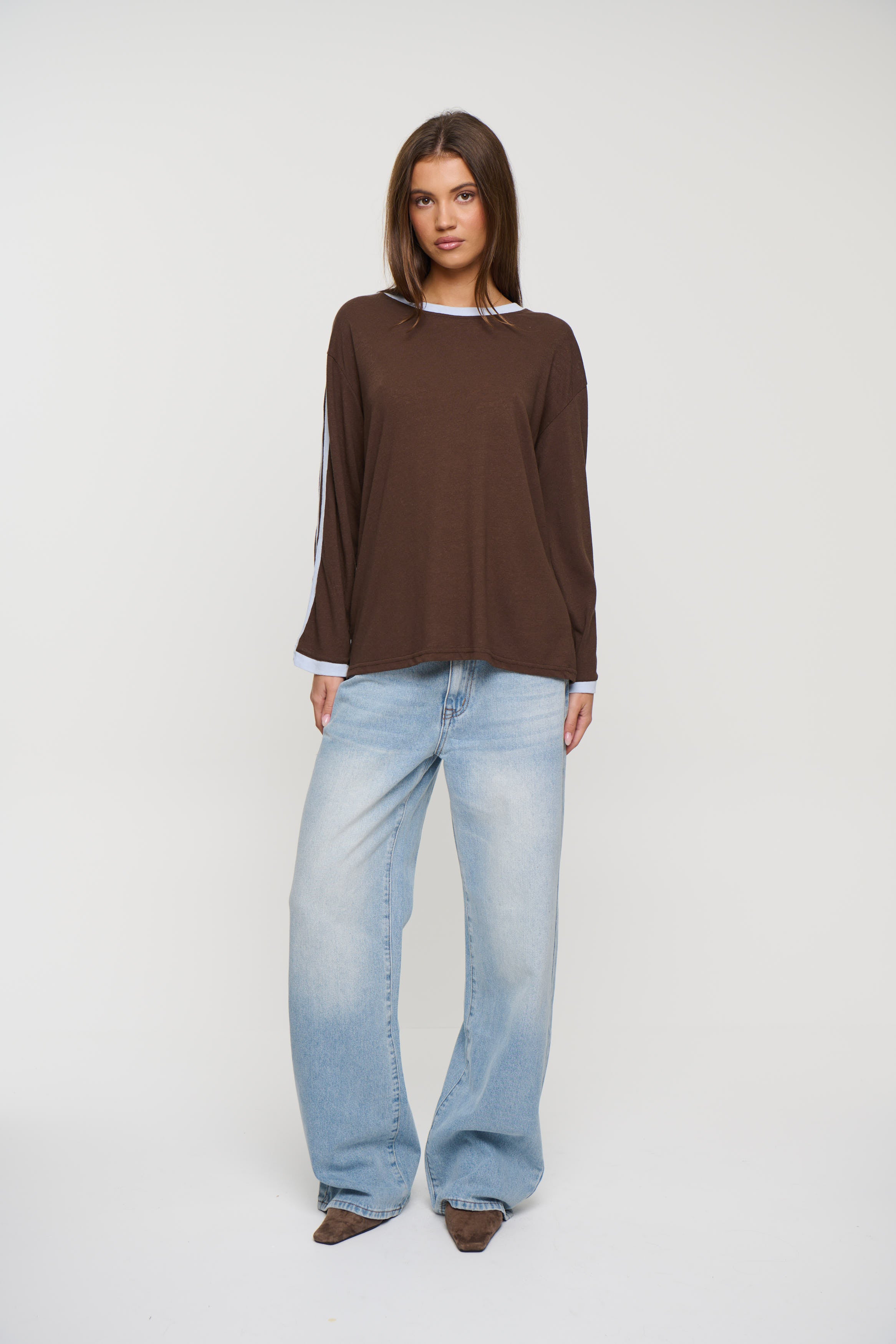 Hollis Long Sleeve Chocolate