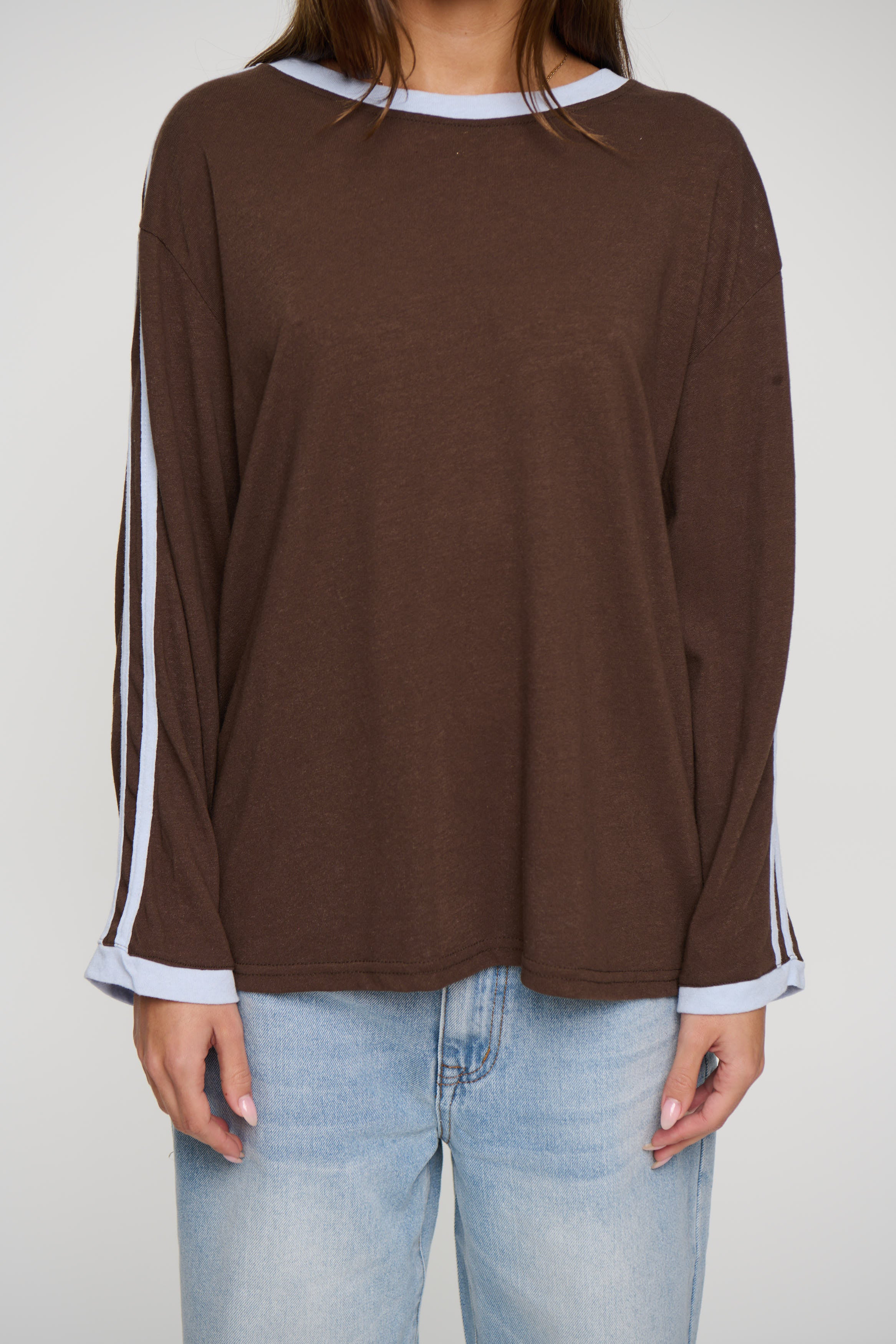 Hollis Long Sleeve Chocolate