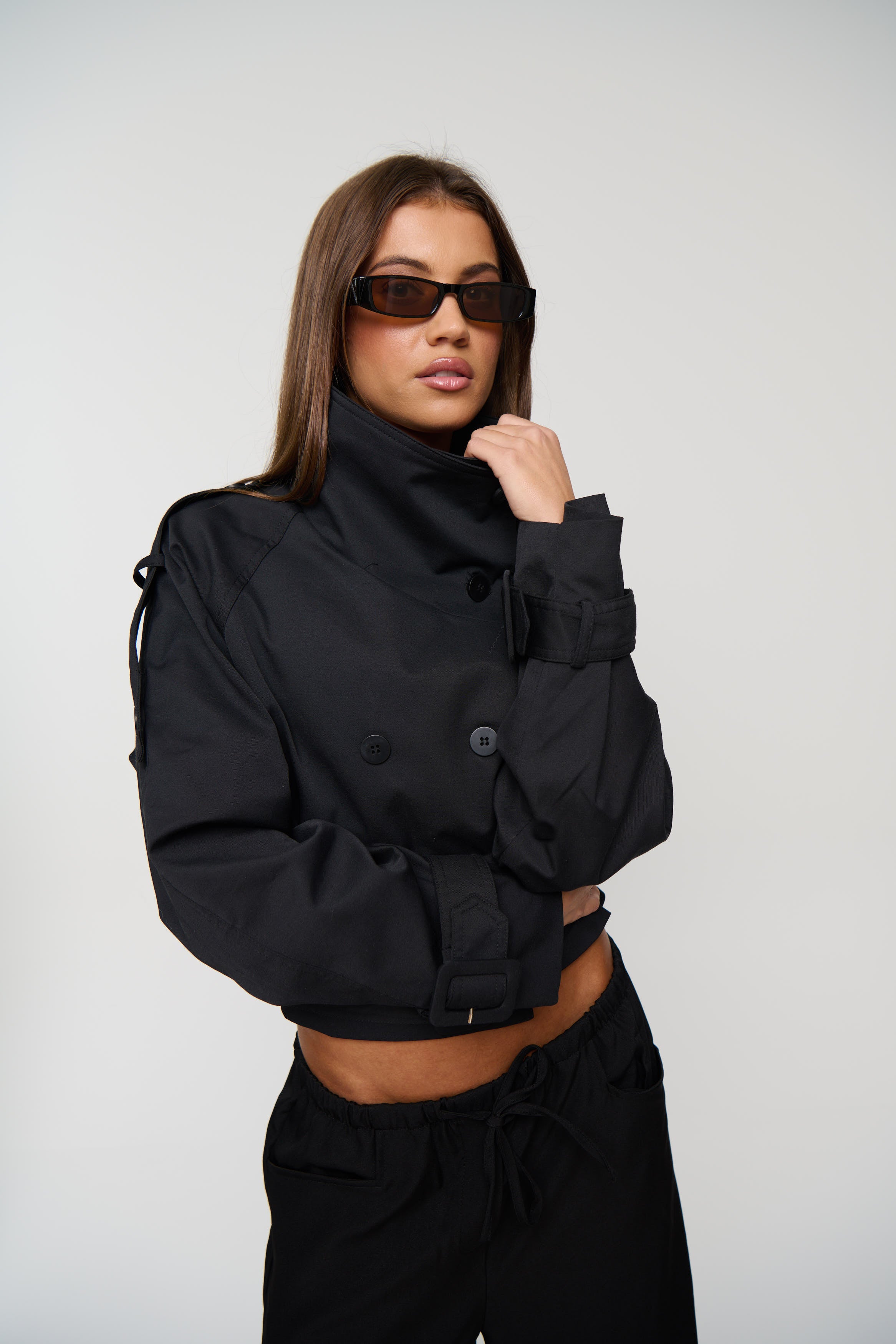 Blanc Cropped Trench Noir