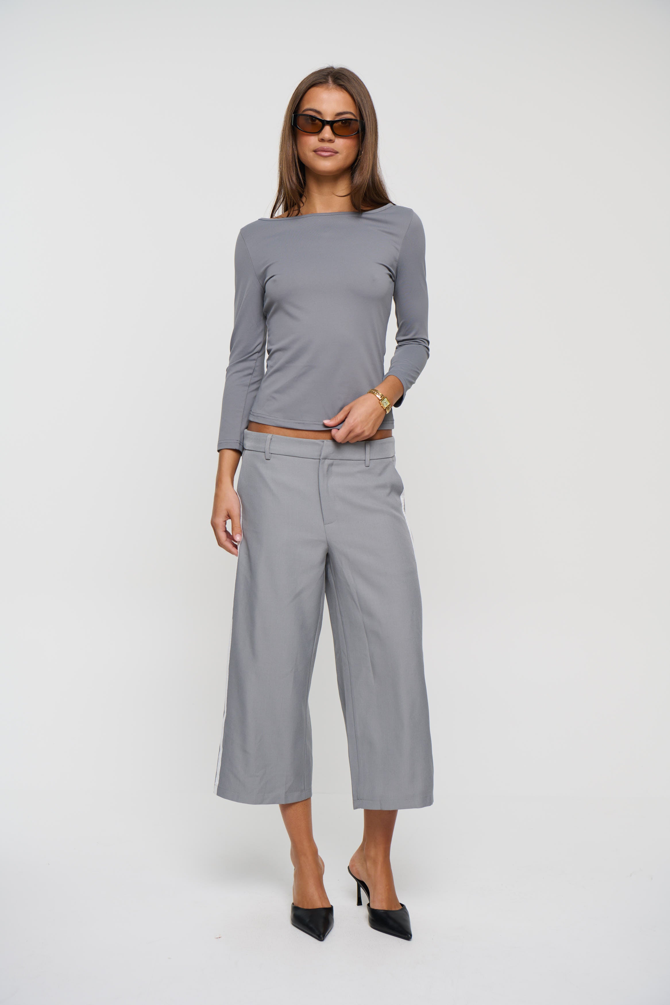 Dakota 3/4 Sleeve Top Dark Grey