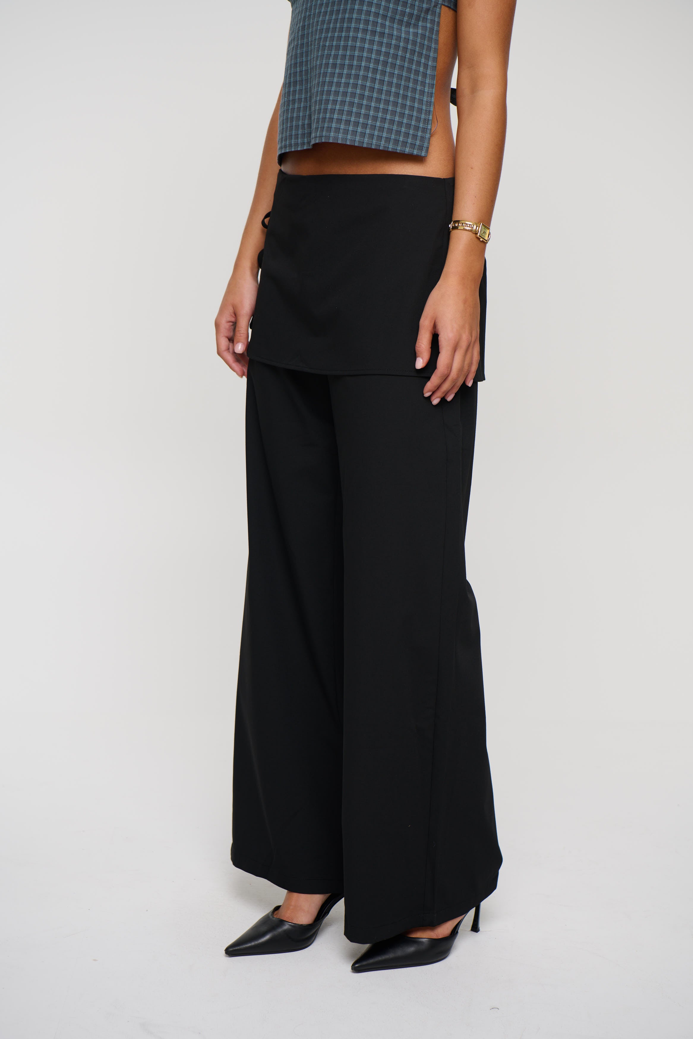 Camila Pant Black