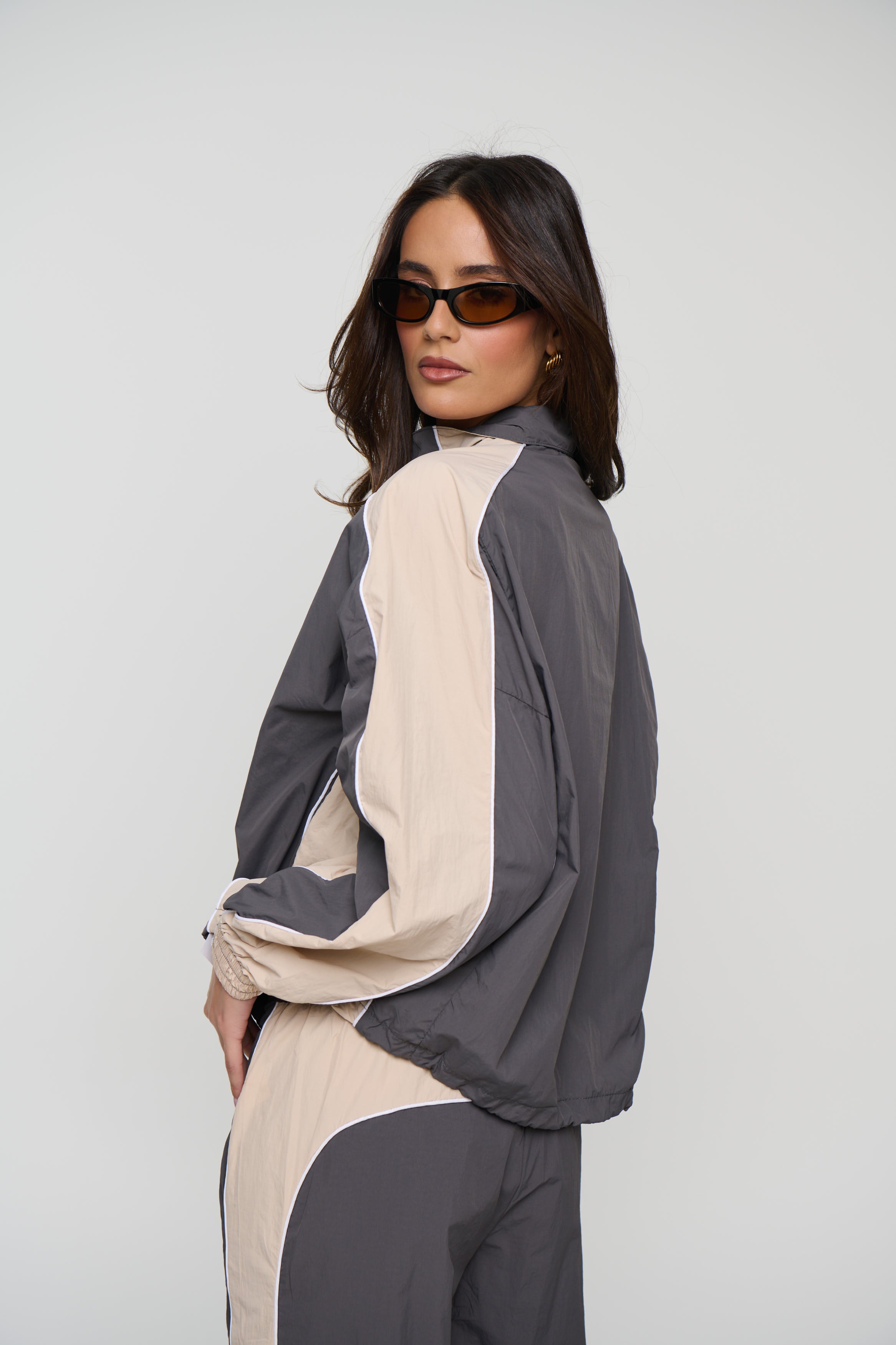 Cleo Windbreaker Grey