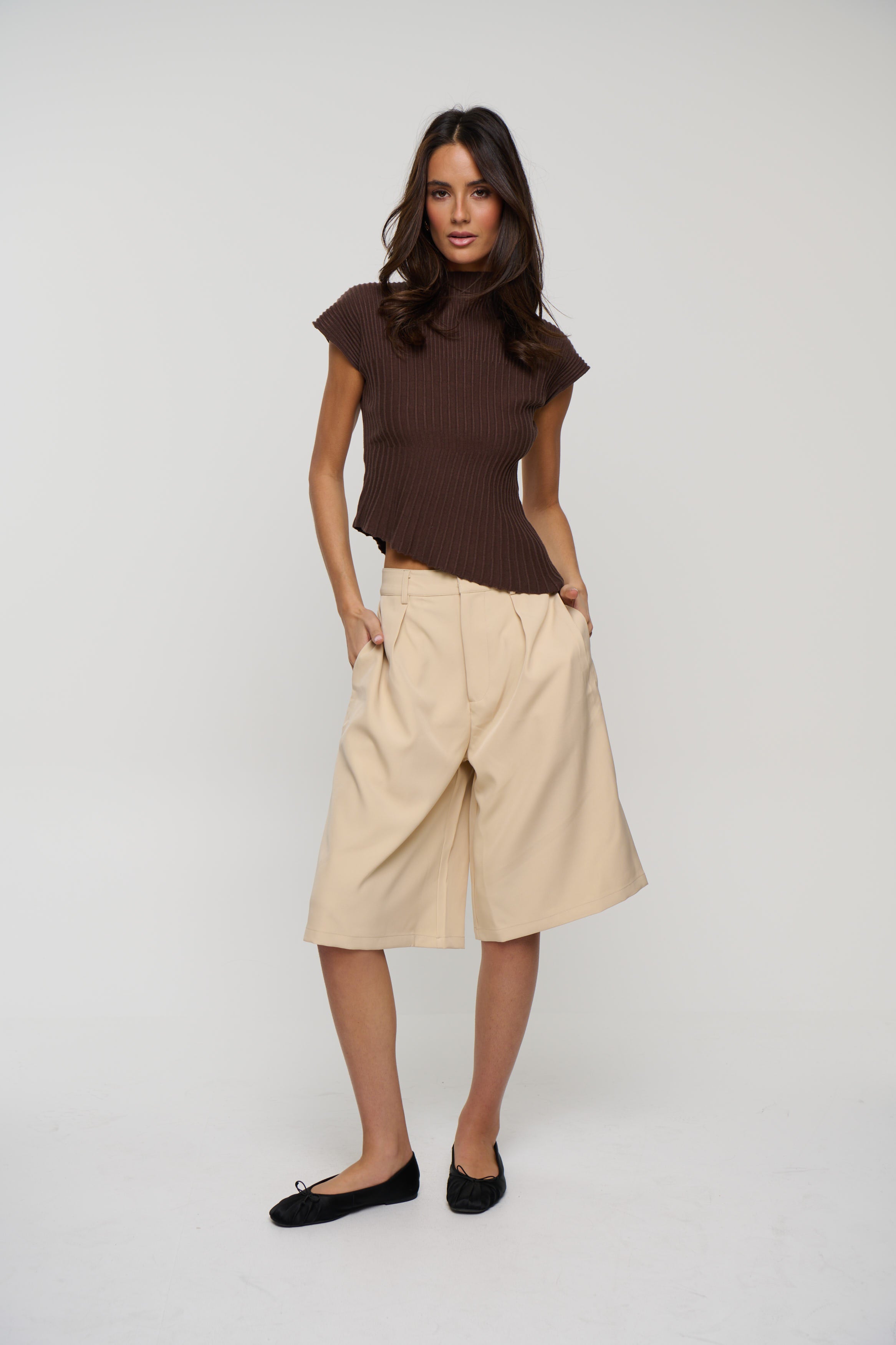Roni Long Short Sand