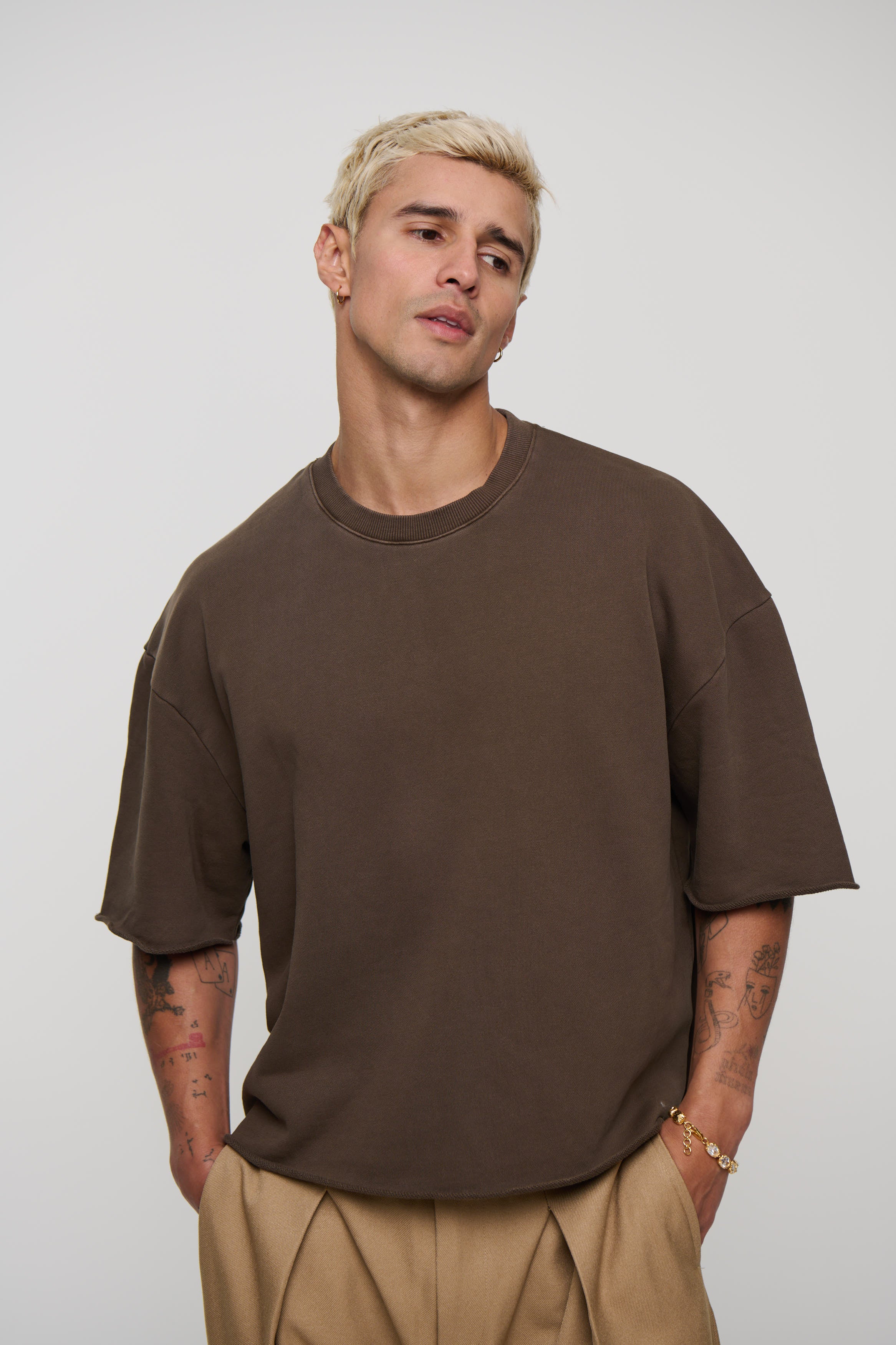 Crop Box Fleece Tee Choc